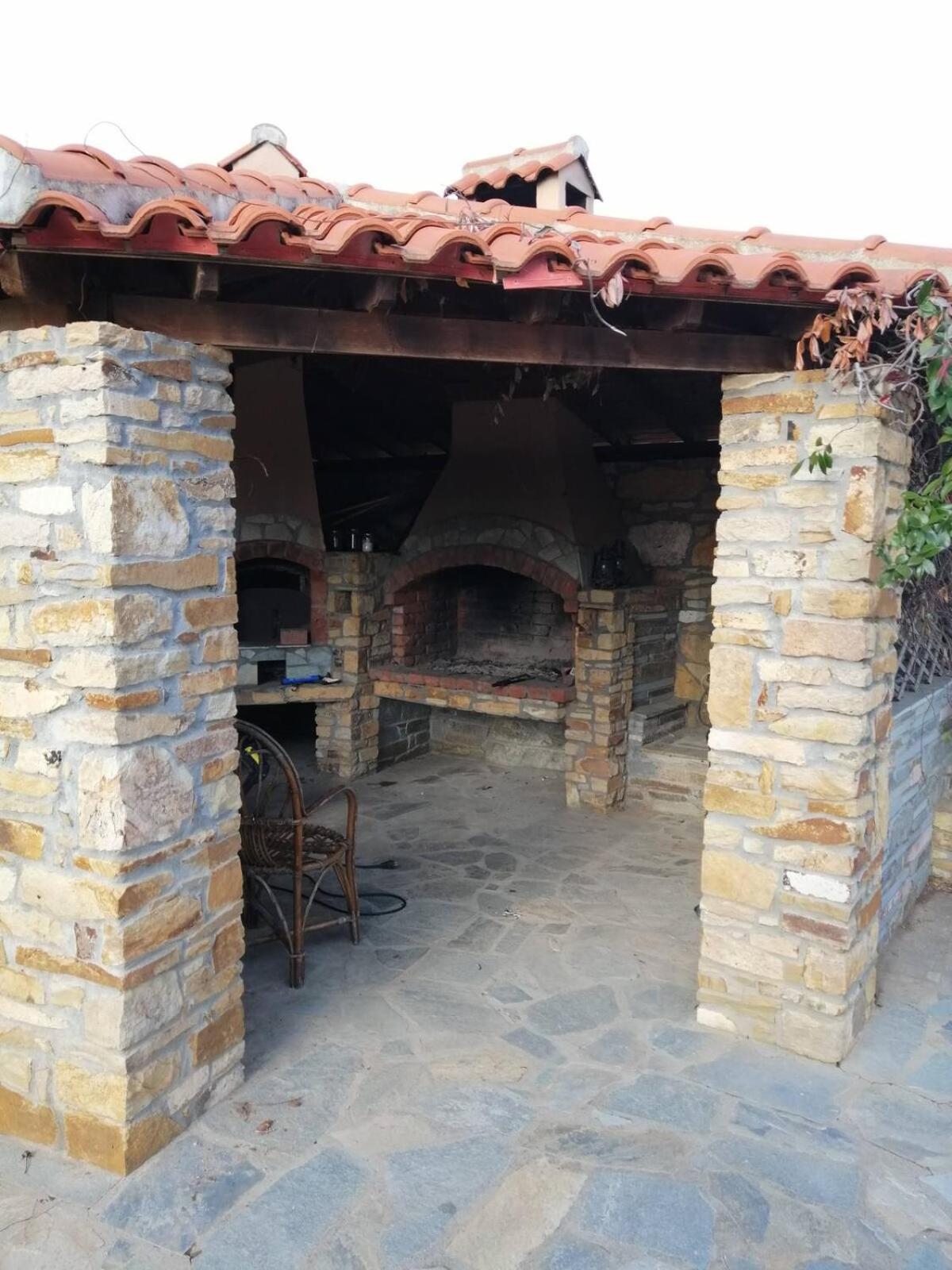 Luxurious Villa with gorgeous view and BBQ view 2