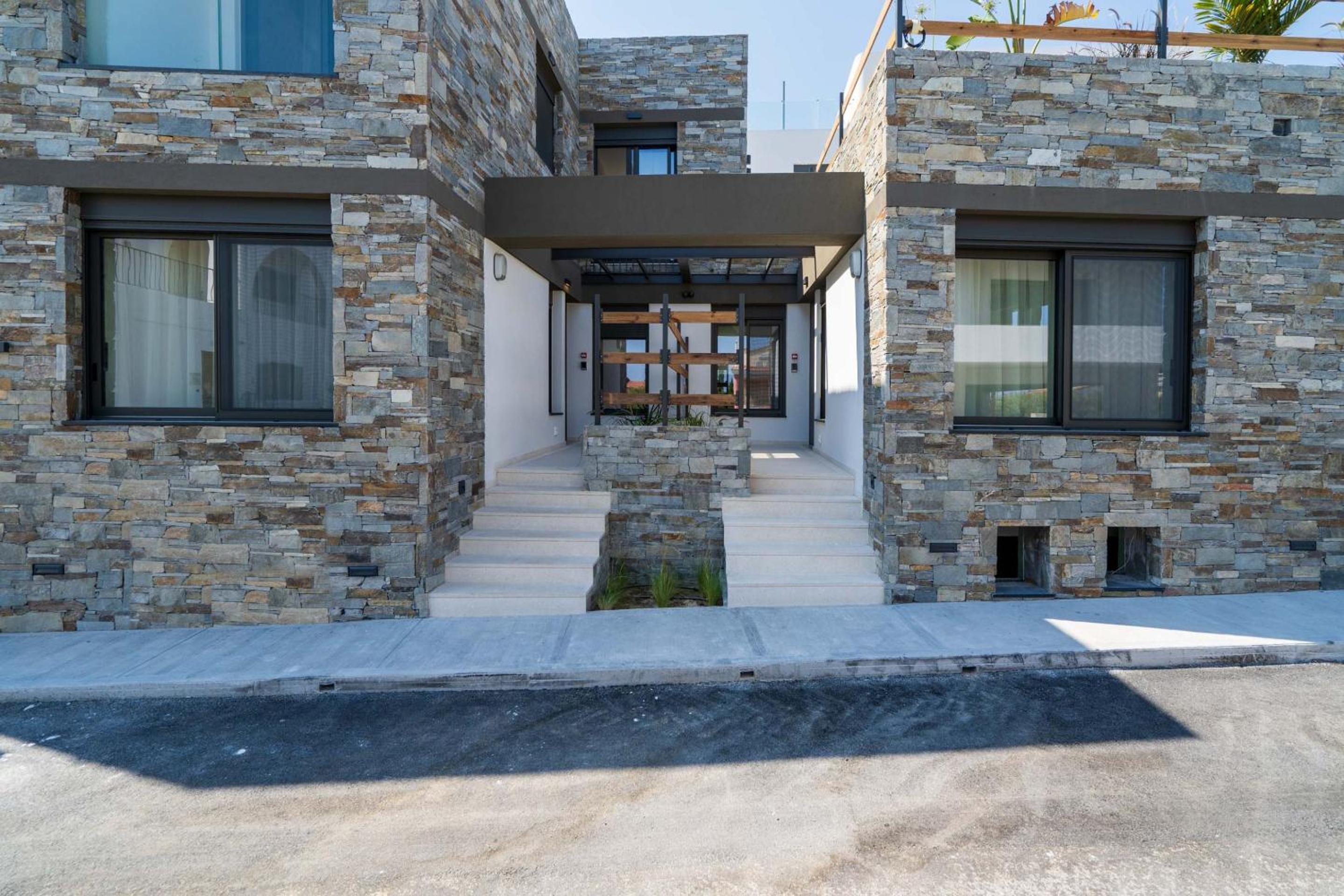 KoNoSo Luxury Apartments