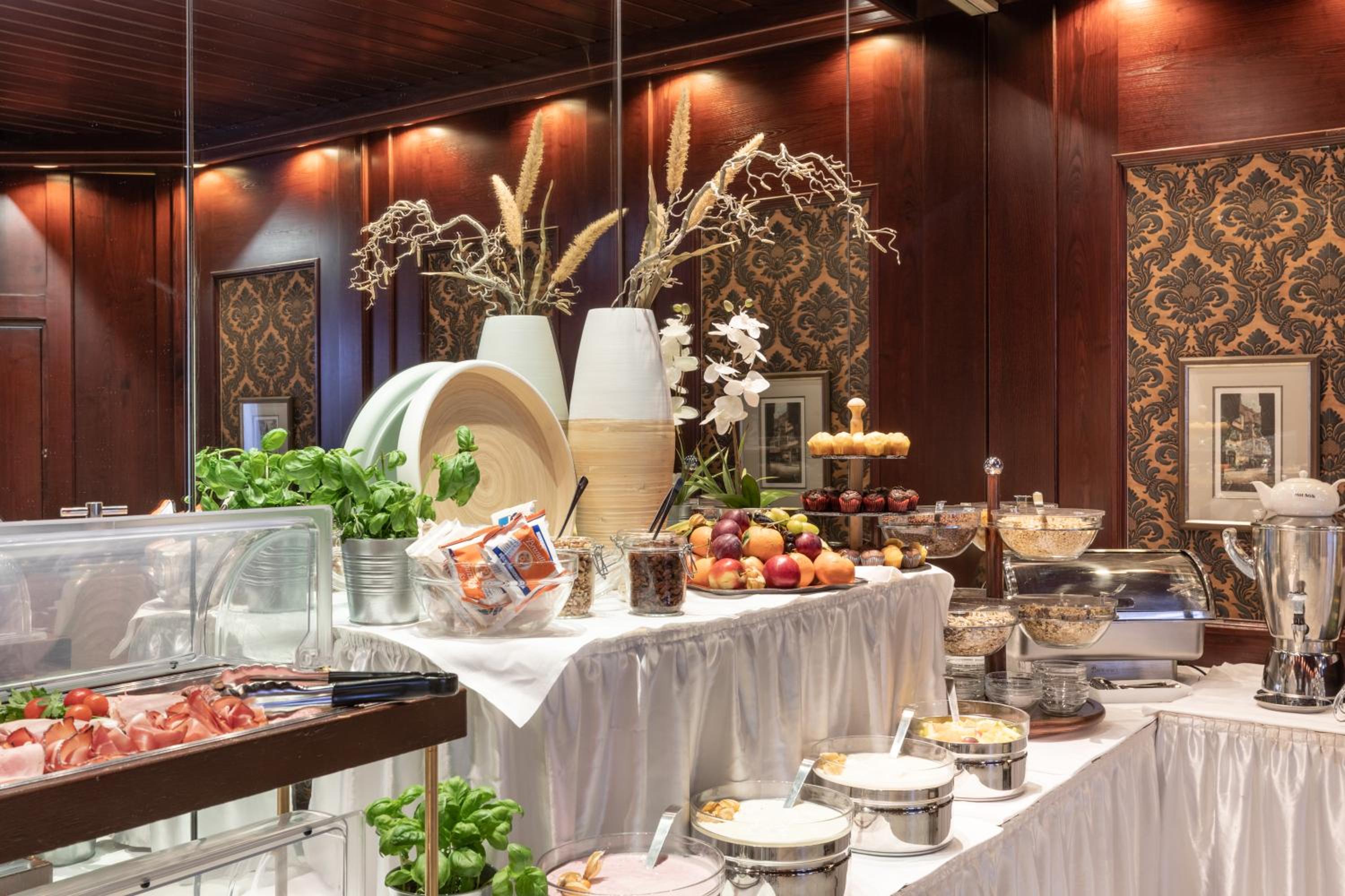 Hotel Continental Frankfurt - Property Image 31
