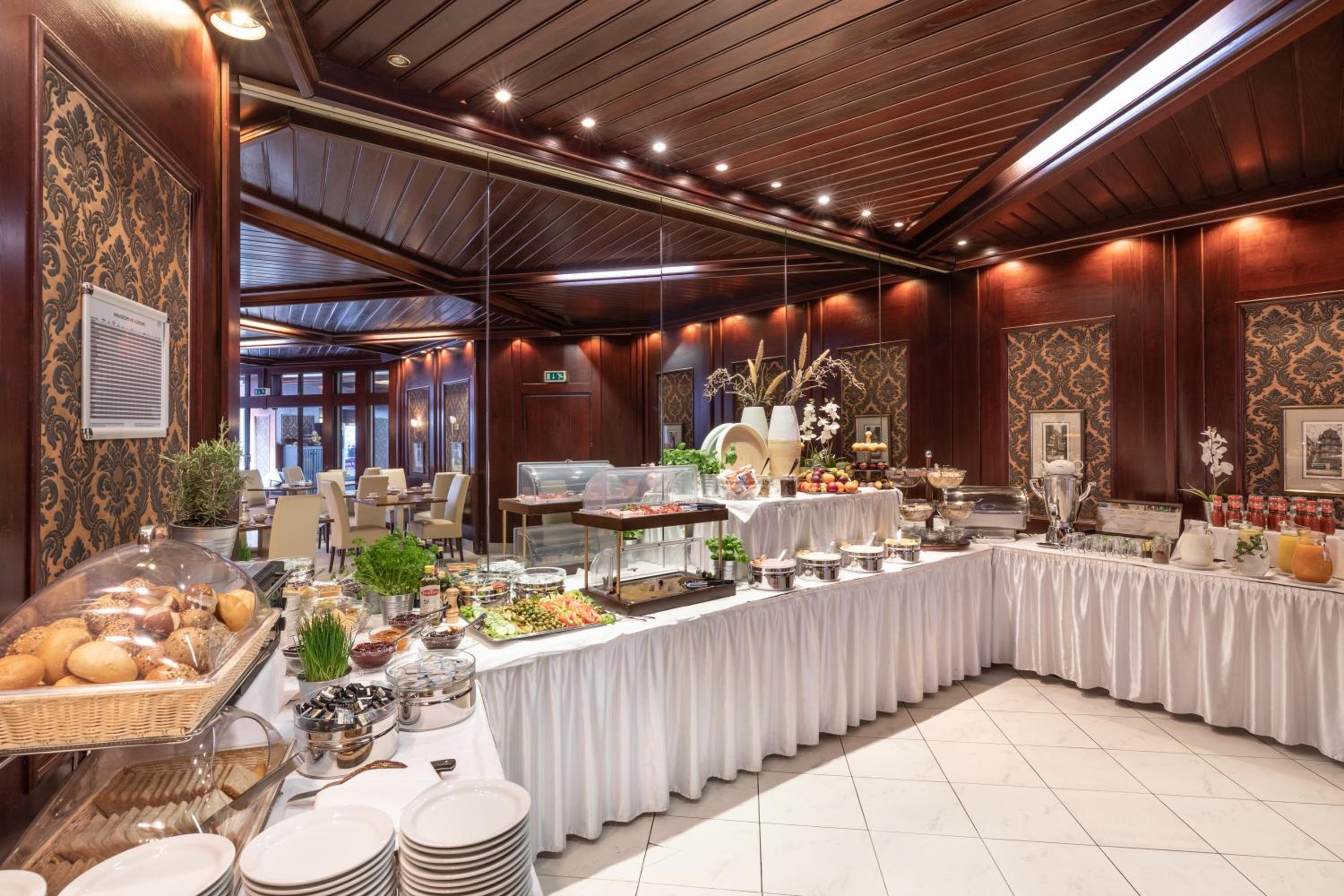 Hotel Continental Frankfurt - Property Image 30