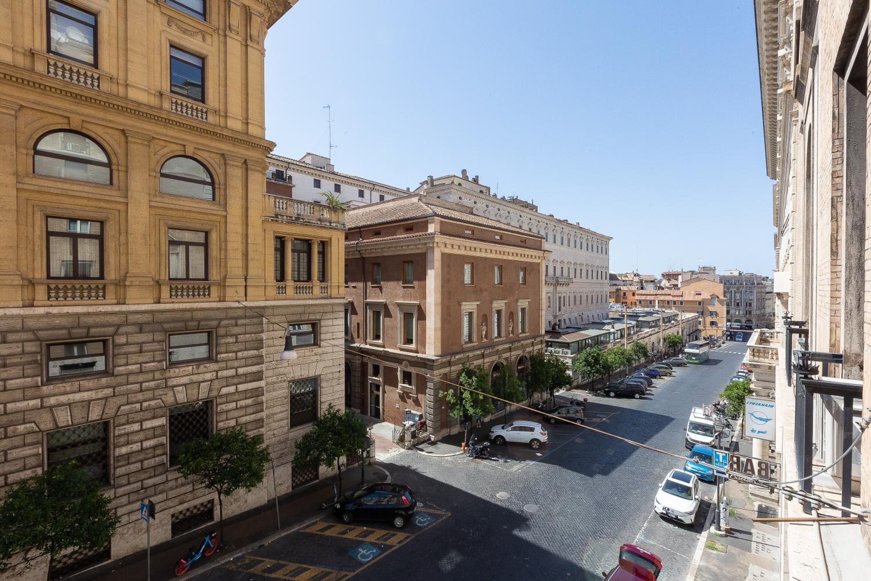 SPA Apartment Via Barberini