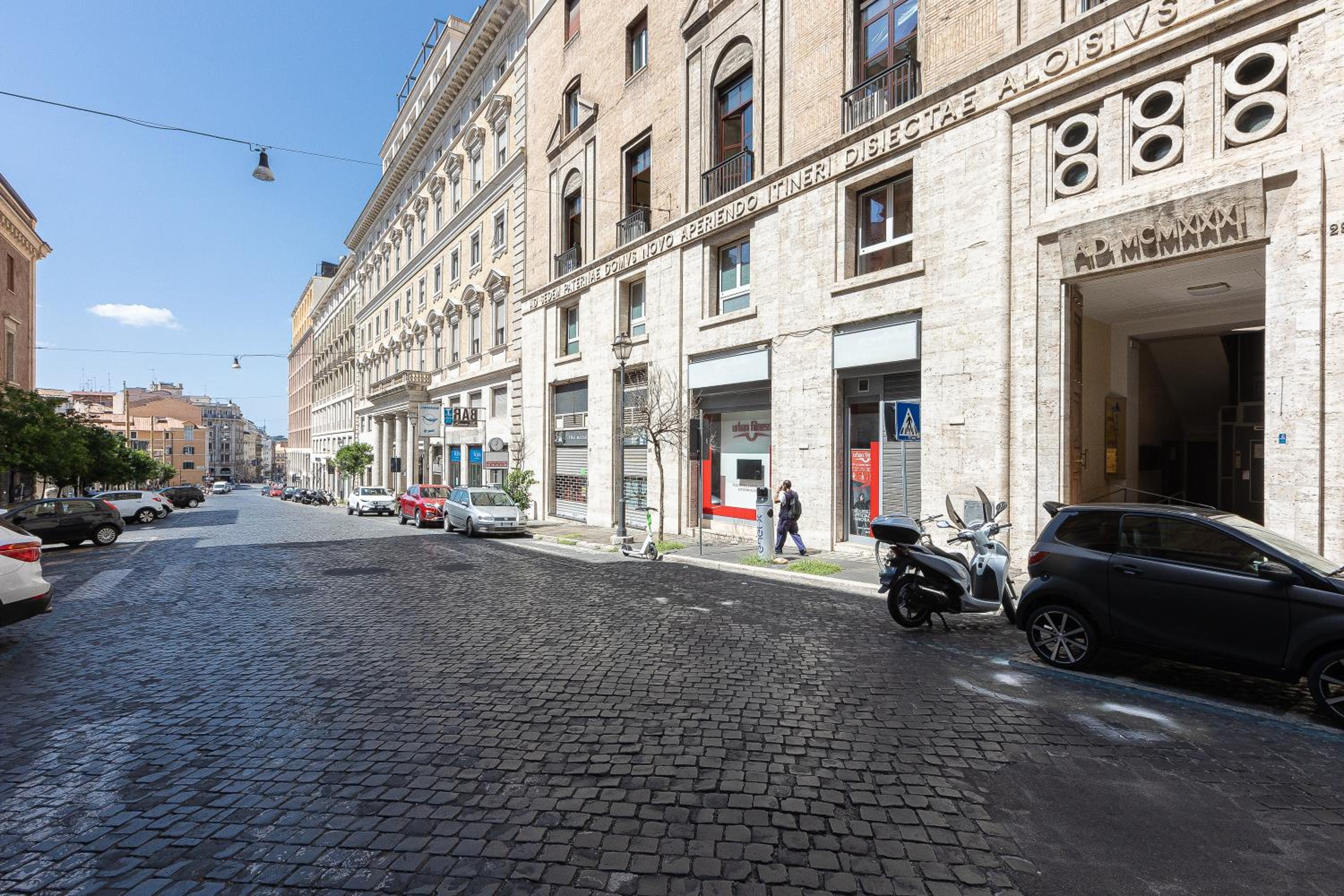 SPA Apartment Via Barberini
