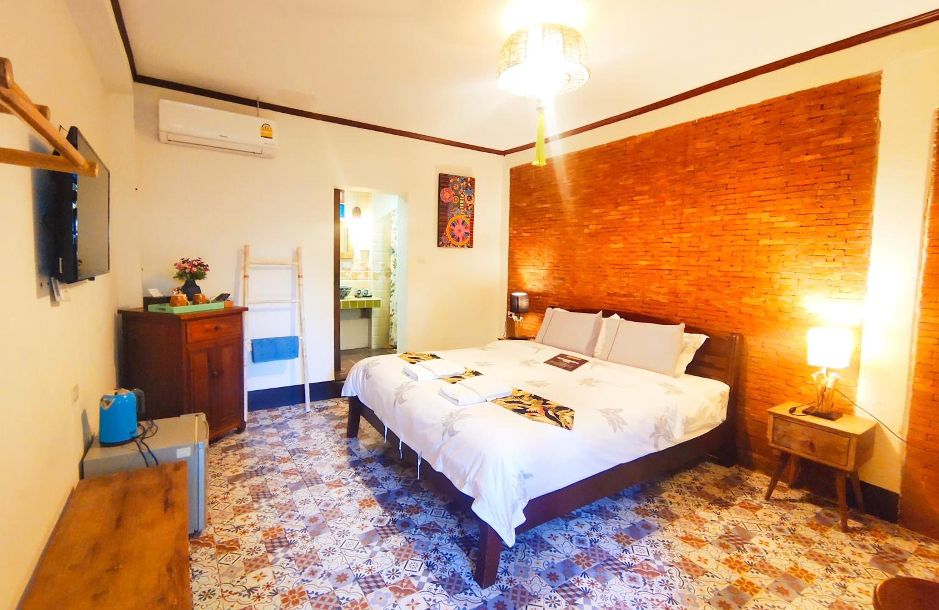 Pao Come Boutique House