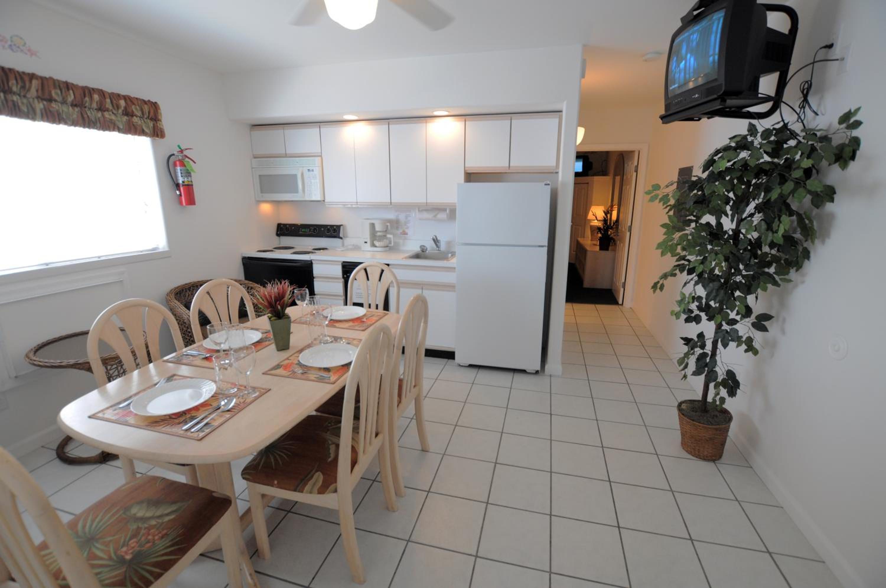 Riviera Resort & Suites