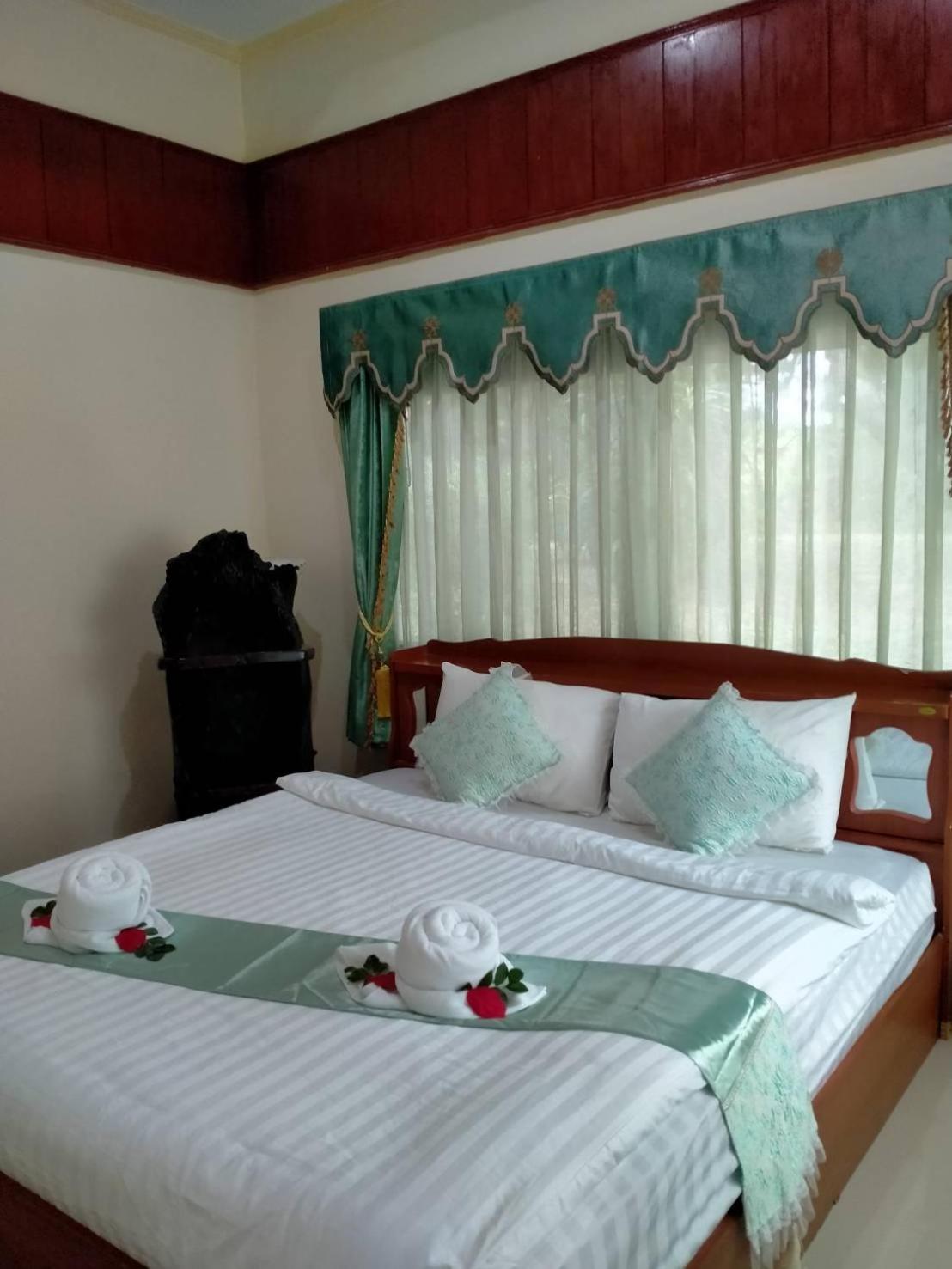 Saiyok River House