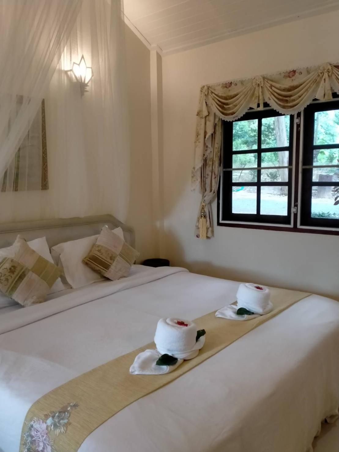 Saiyok River House