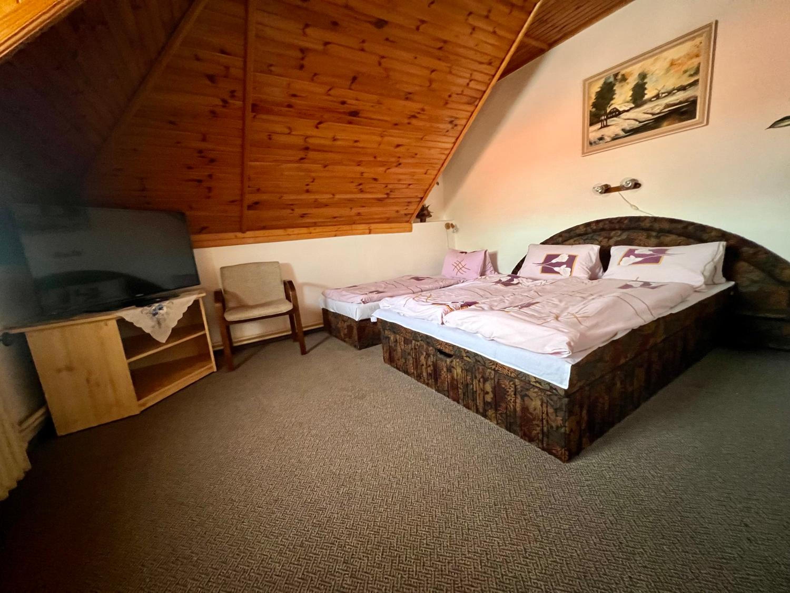 Restaurace a penzion Na Růžku