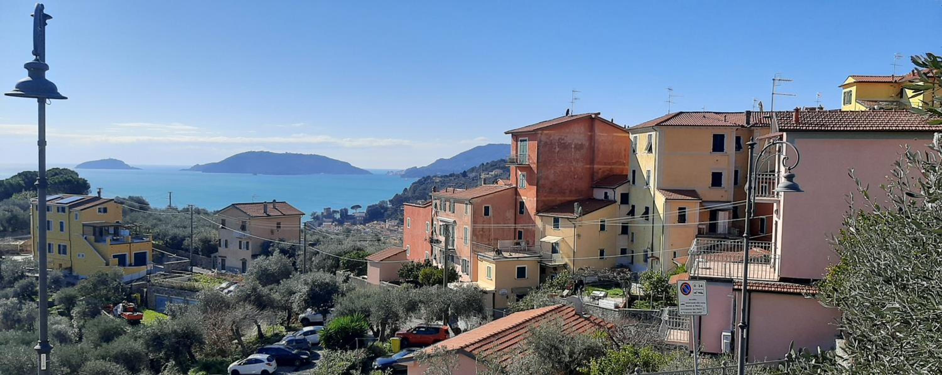 Dagli ulivi al mare