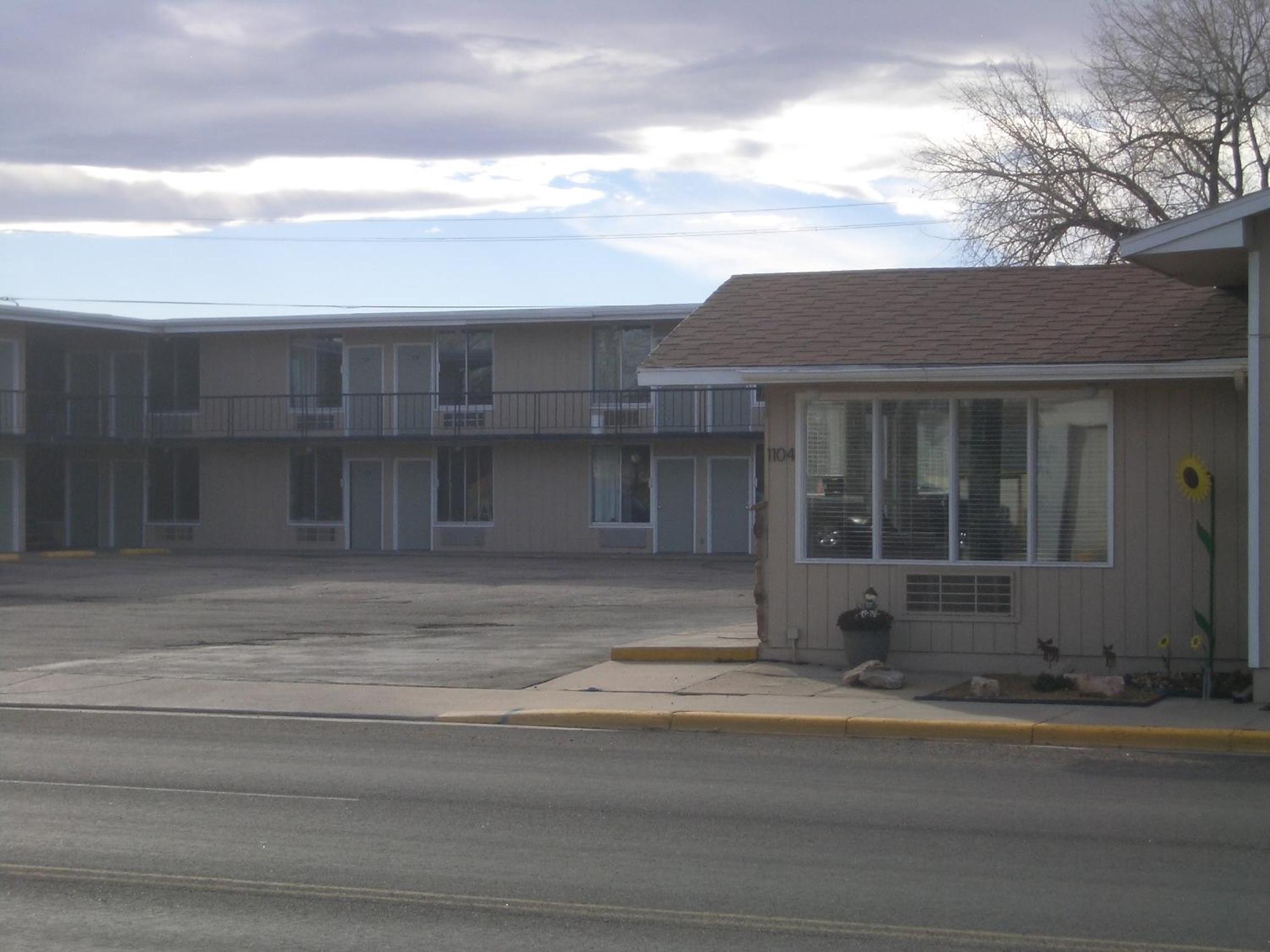 Laramie Vacations - Laramie Valley Inn - Property Image 12