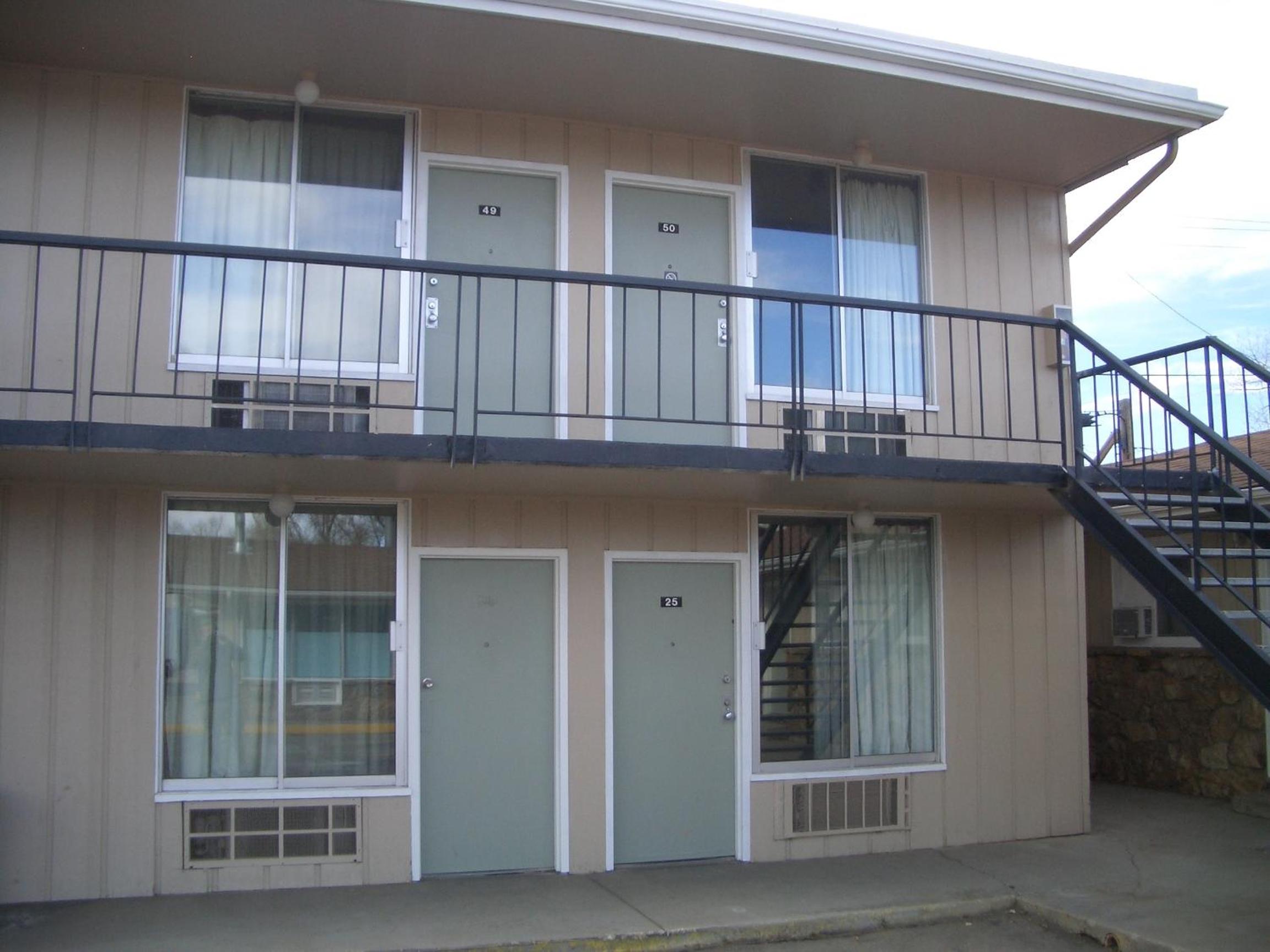 Laramie Vacations - Laramie Valley Inn - Property Image 8