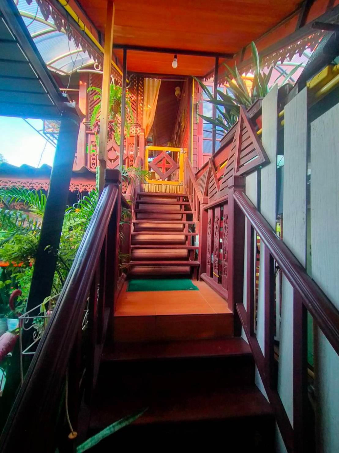 Ruenthip Homestay