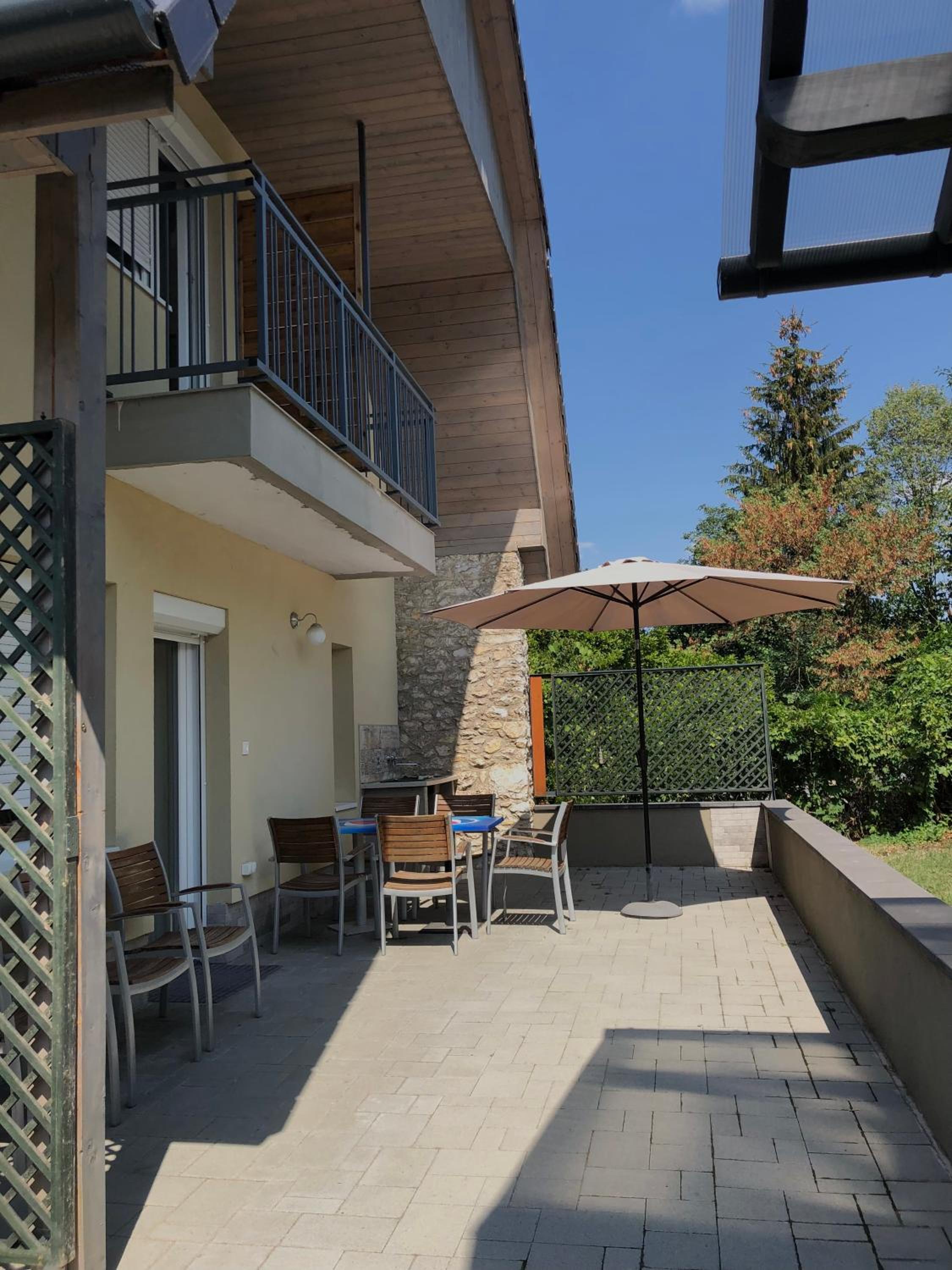 Juno Apartman Vendégház view 3