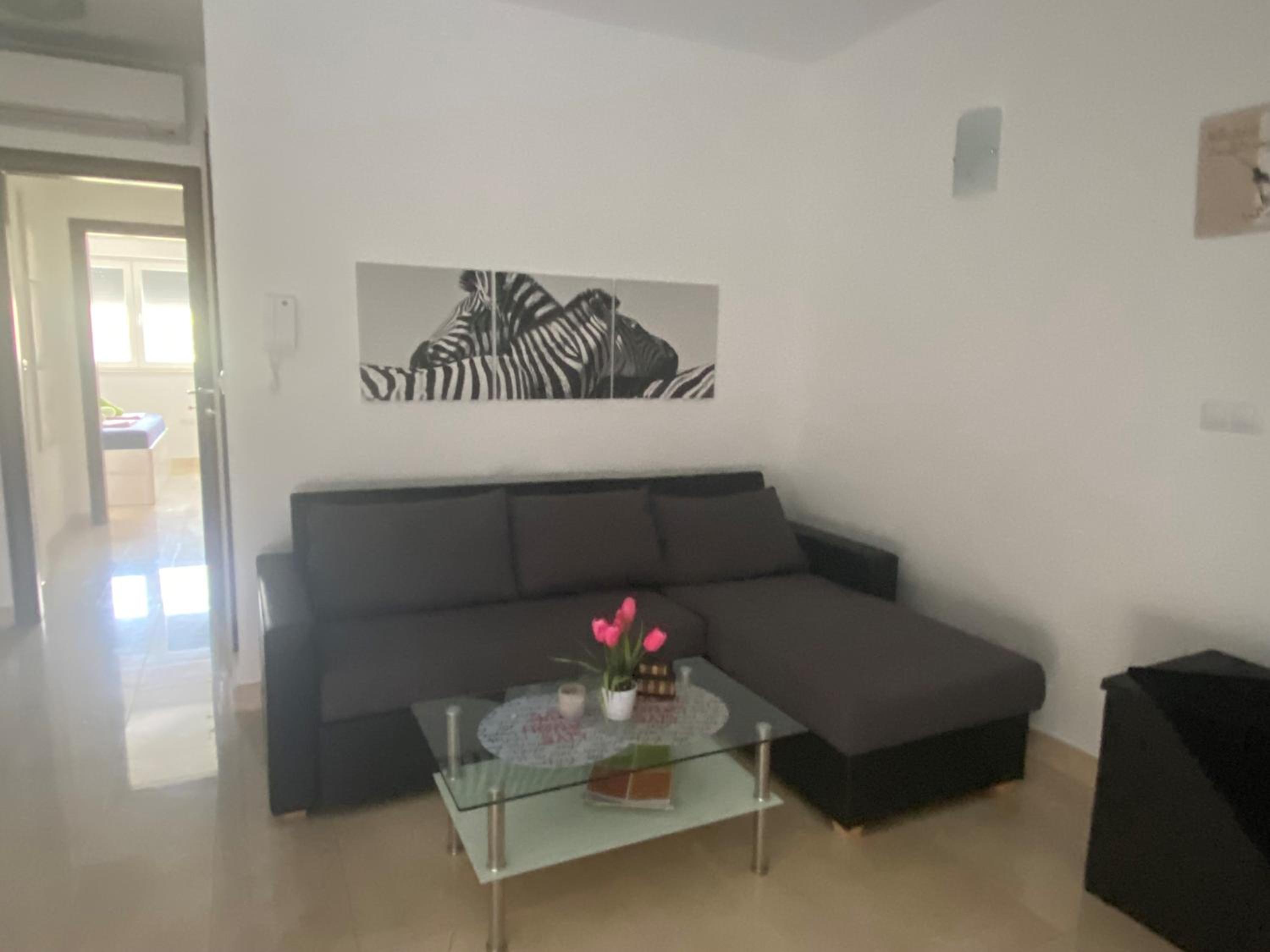 Luxury Apartment Ani 100m to See with Pool & Parking photo 3
