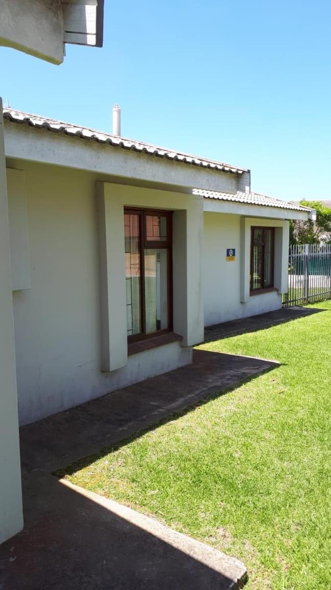 Maplan 22 Plett view 2