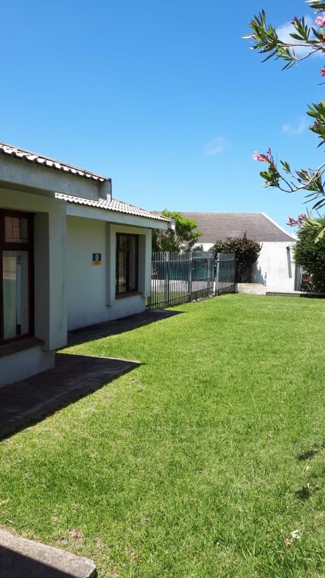 Maplan 22 Plett view 3