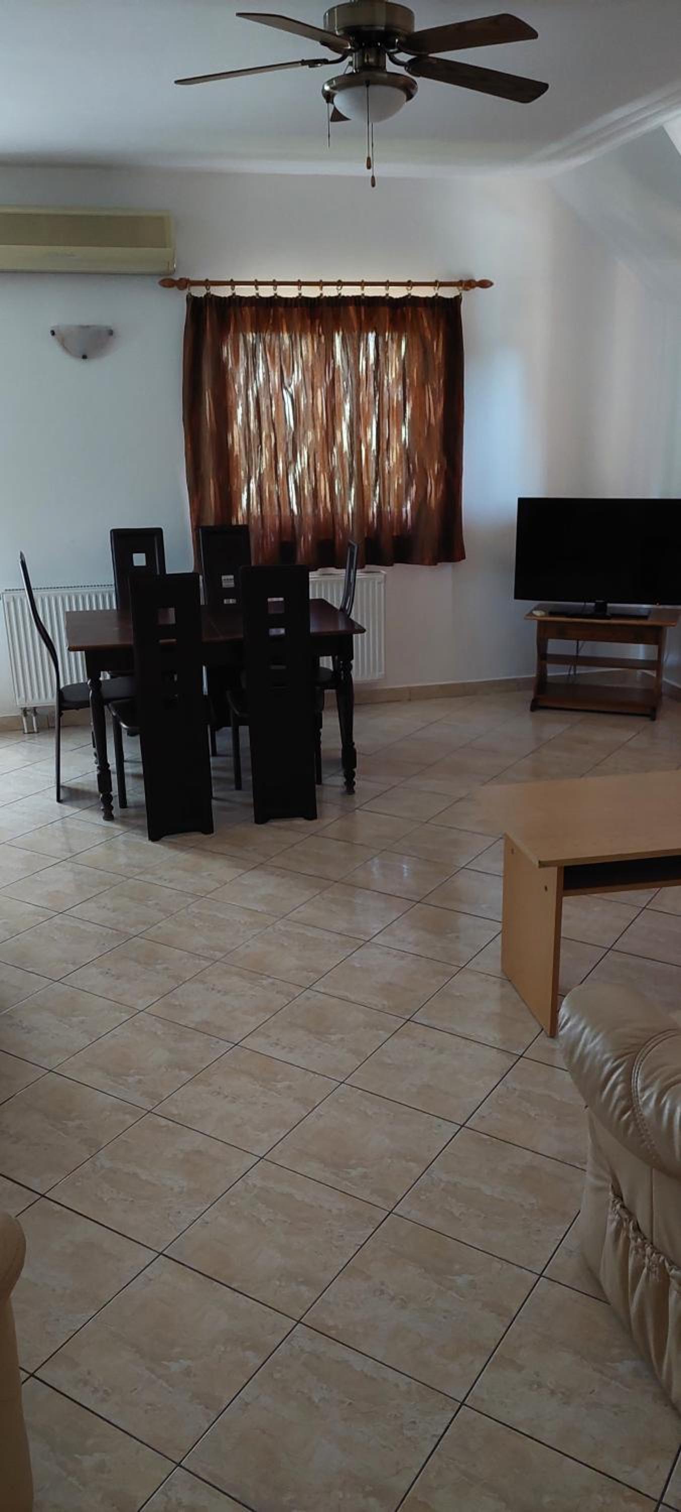 Szikszai Apartman view 3