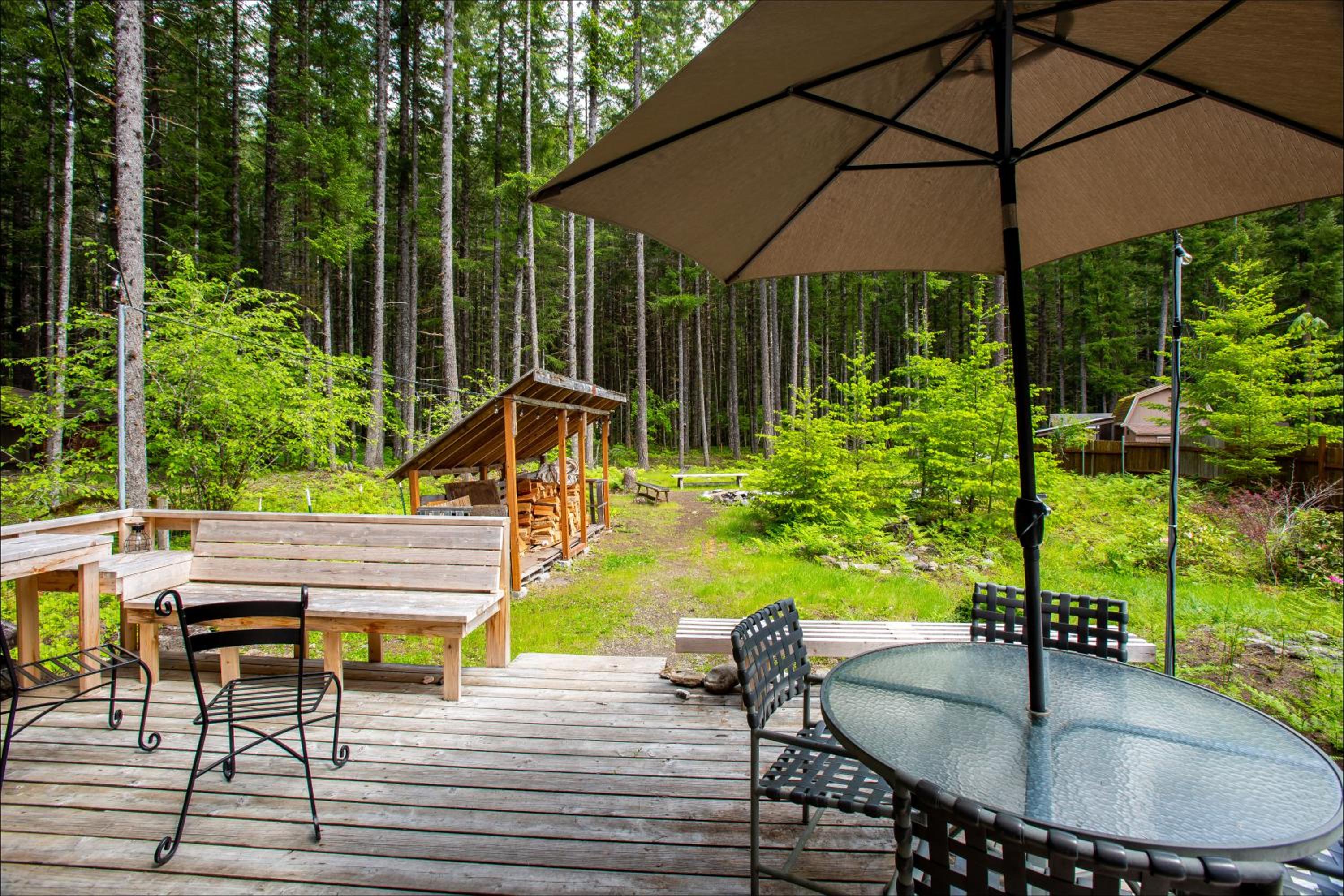 Elk Meadows Cottage view 5