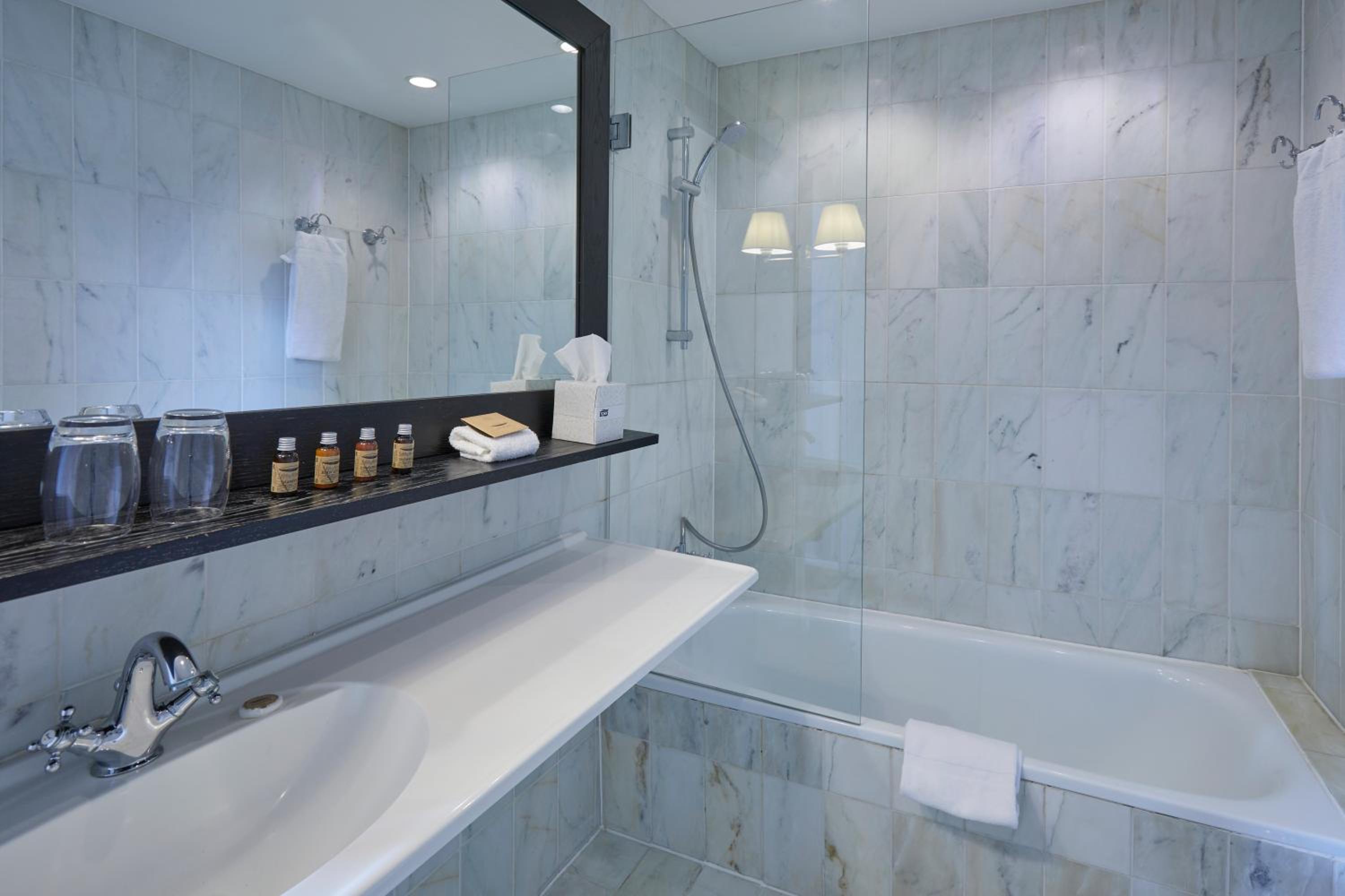 Odense Vacations - First Hotel Grand - Property Image 16