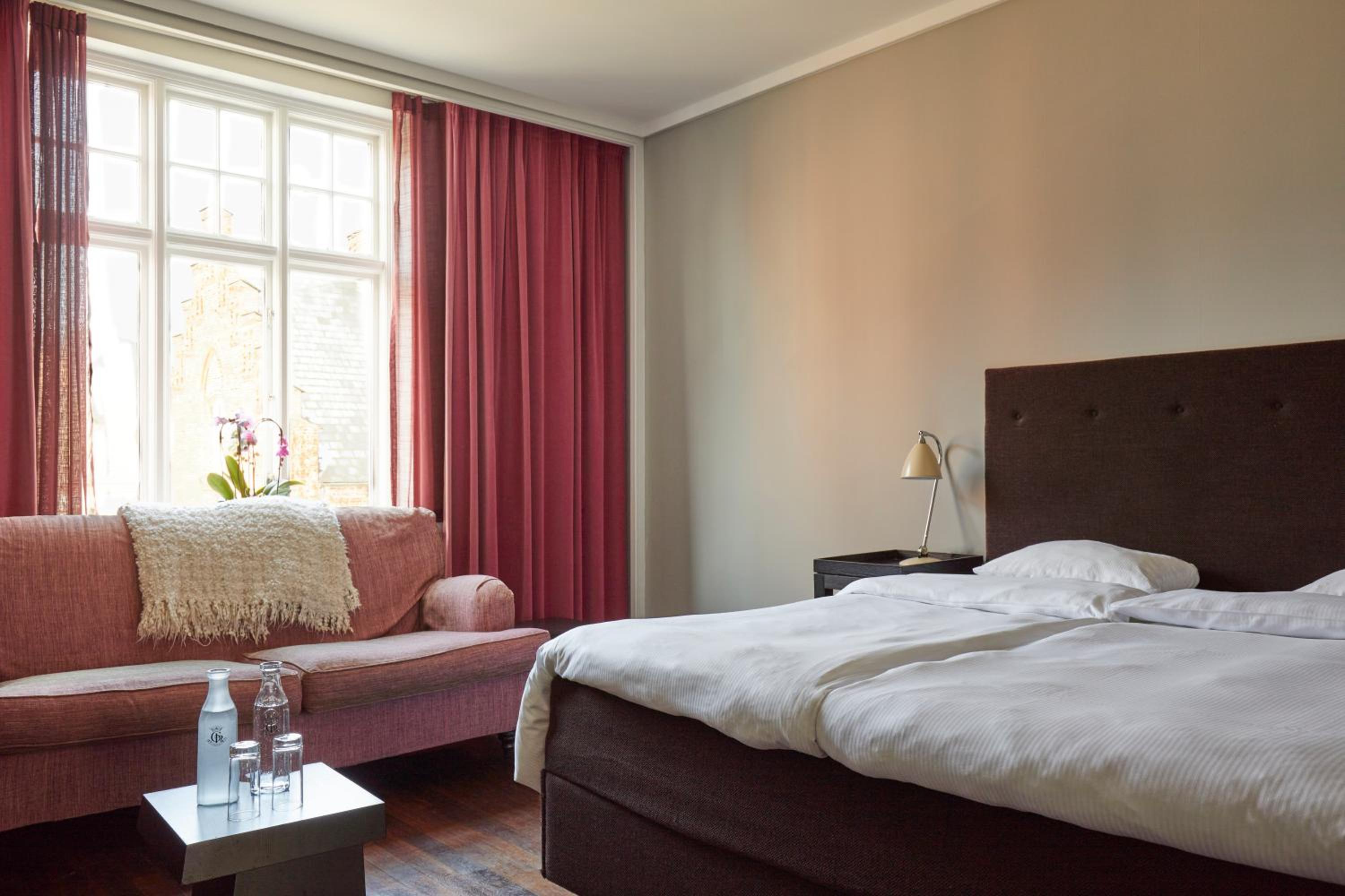 Odense Vacations - First Hotel Grand - Property Image 4