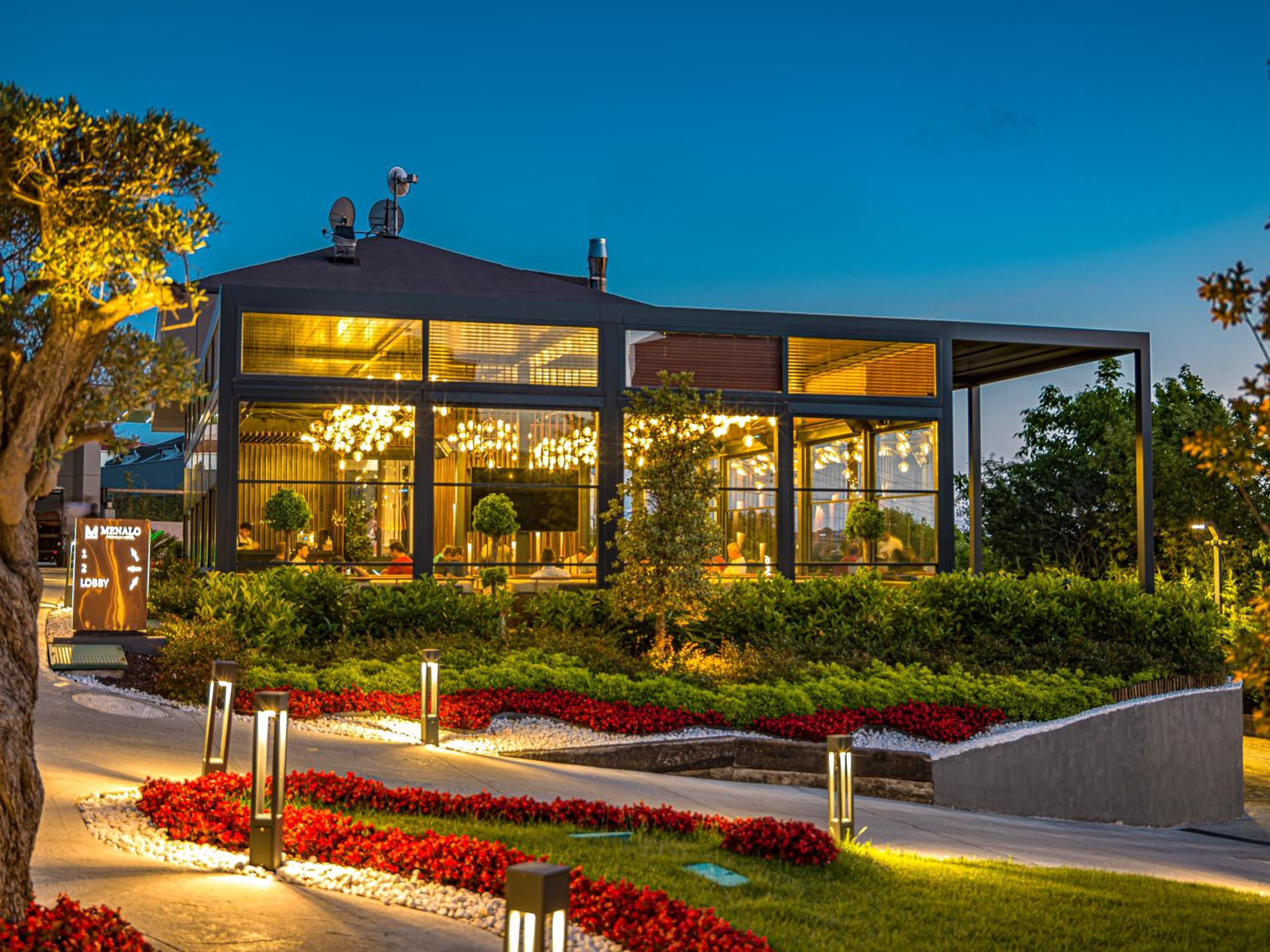 MENALO PREMIUM İSTANBUL HAVAALANI OTEL - Image 49