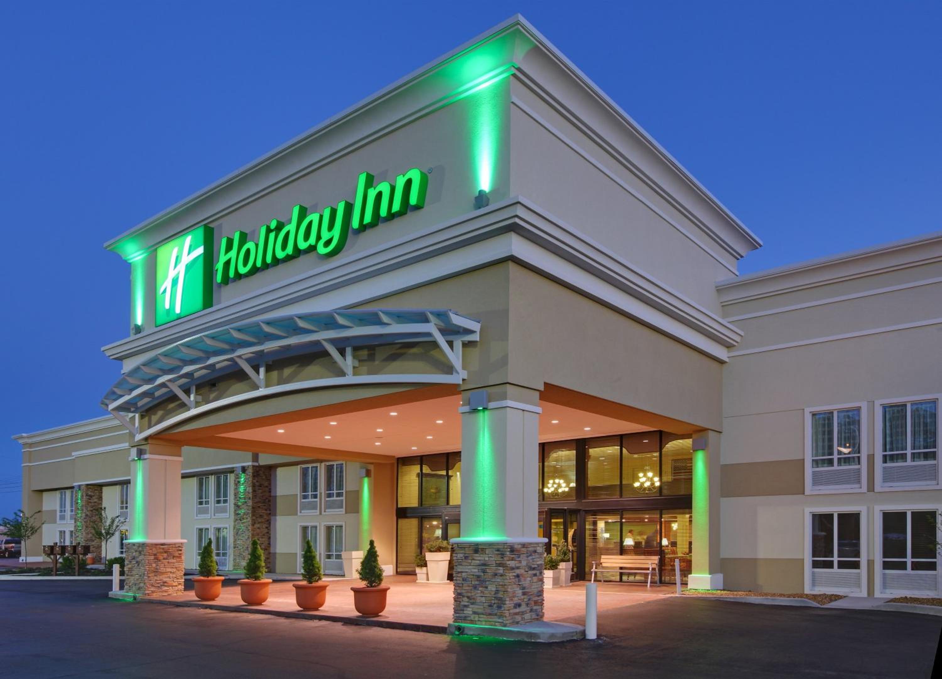 Blytheville Vacations - Holiday Inn Blytheville, an IHG Hotel - Property Image 1