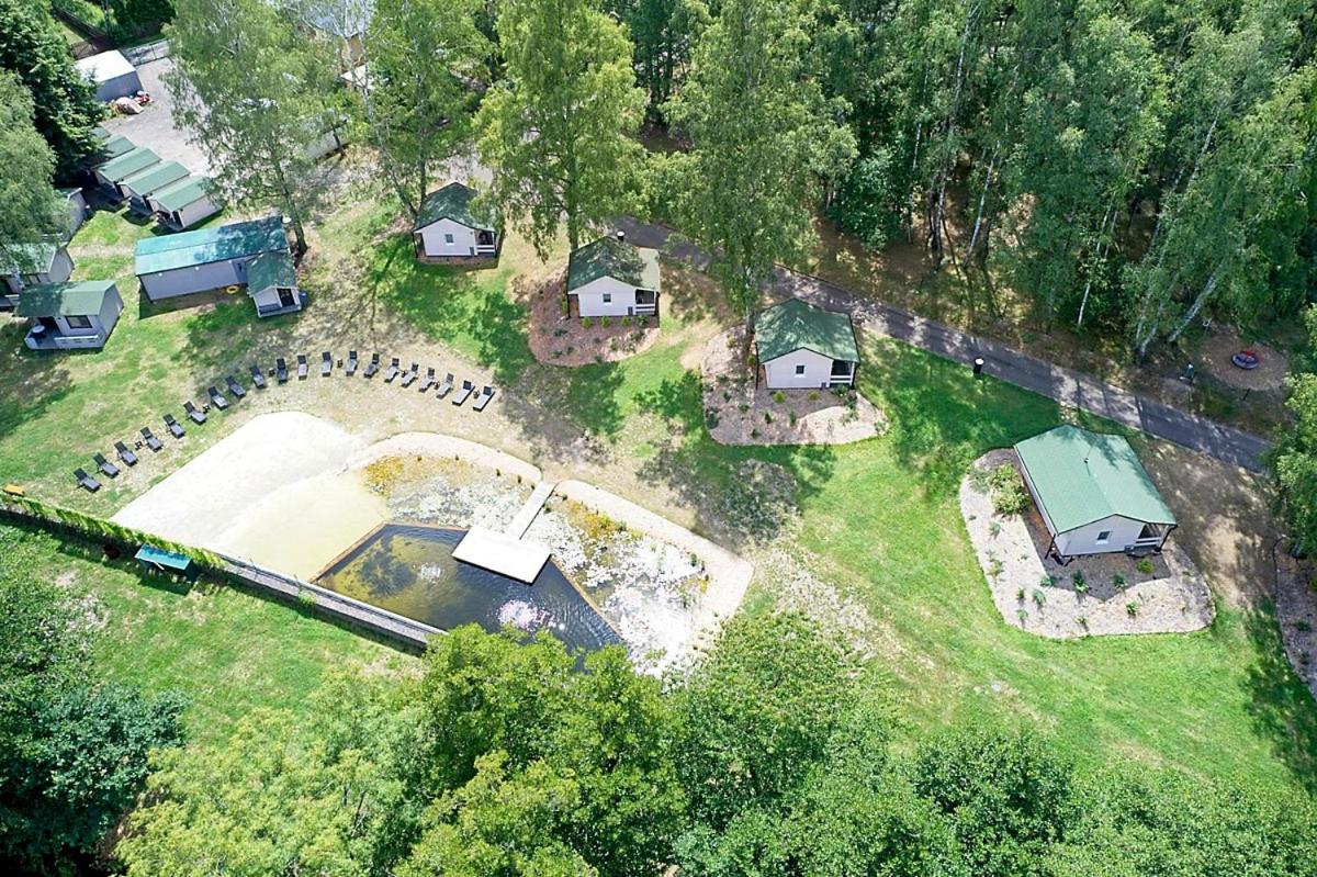 Obora resort
