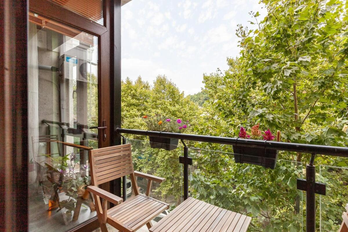 Veli group Apartment near White Bridge ° view 2
