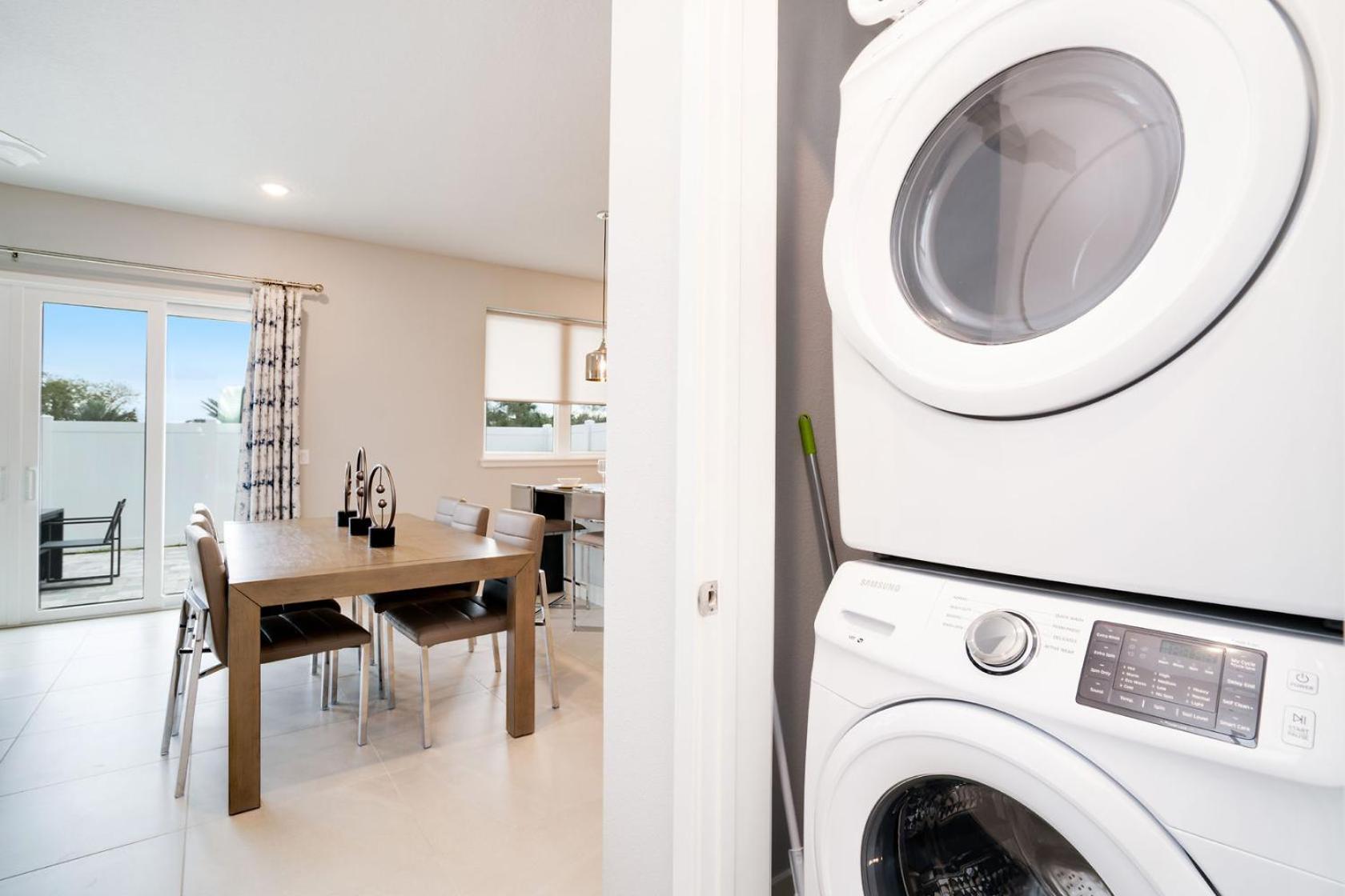 Spectrum Resort Villas Orlando and Waterparks - Image 3