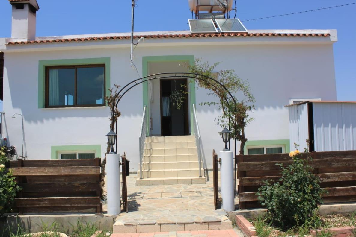 Yiannos House