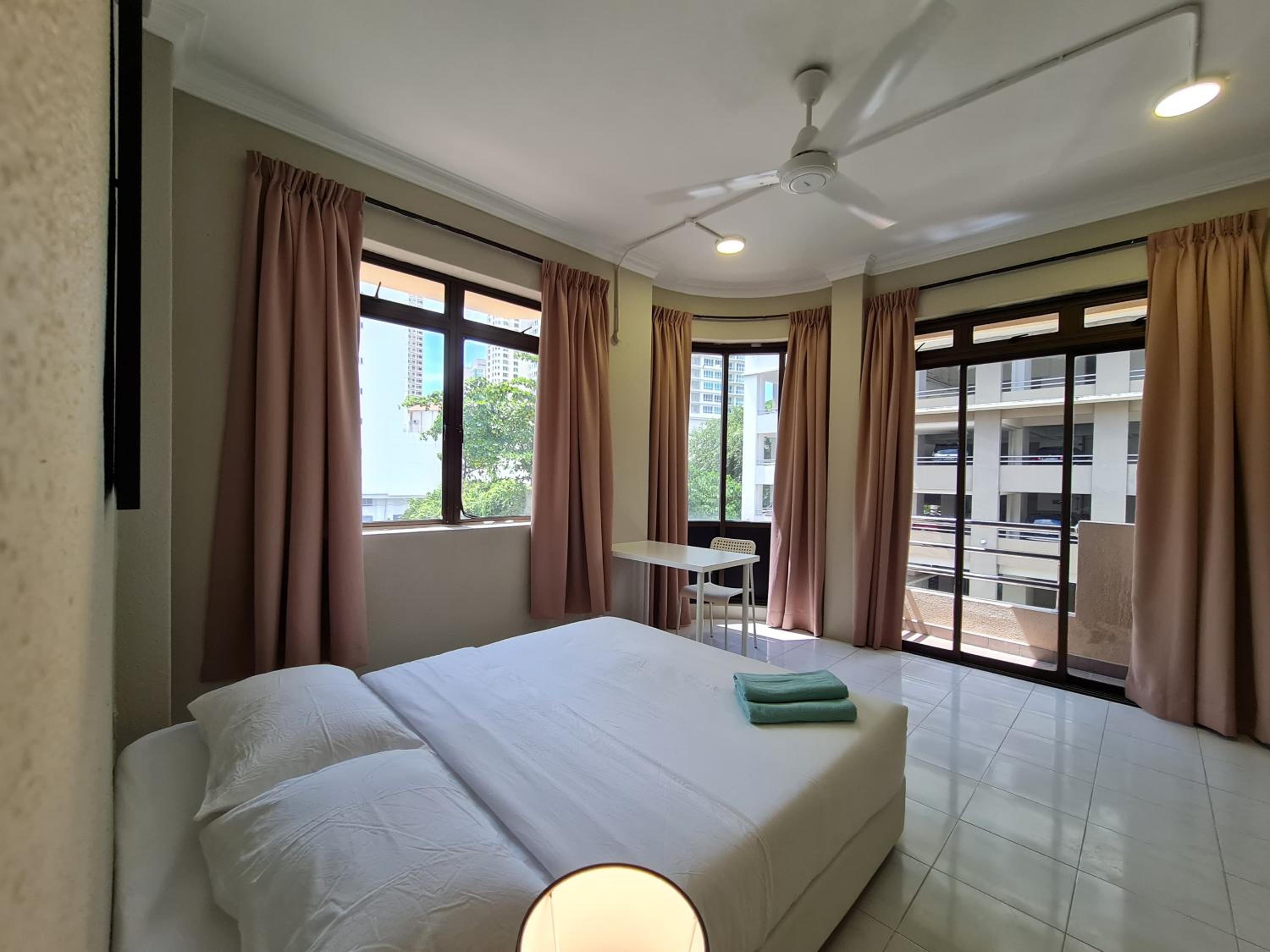 Room @ Lorong Kelawai near to Gurney Paragon photo 1