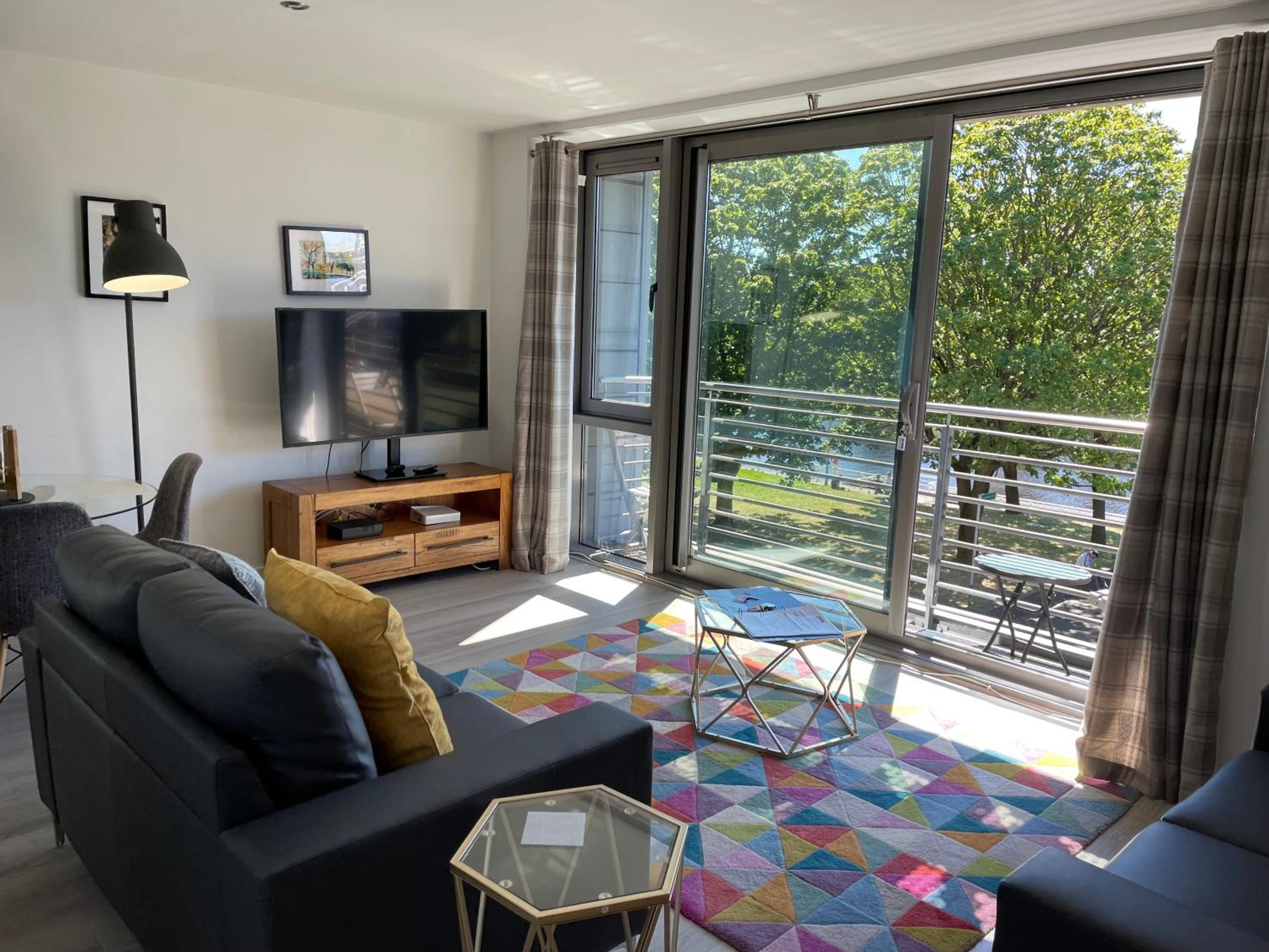 Principal Apartments - Clyde Waterfront Apartments