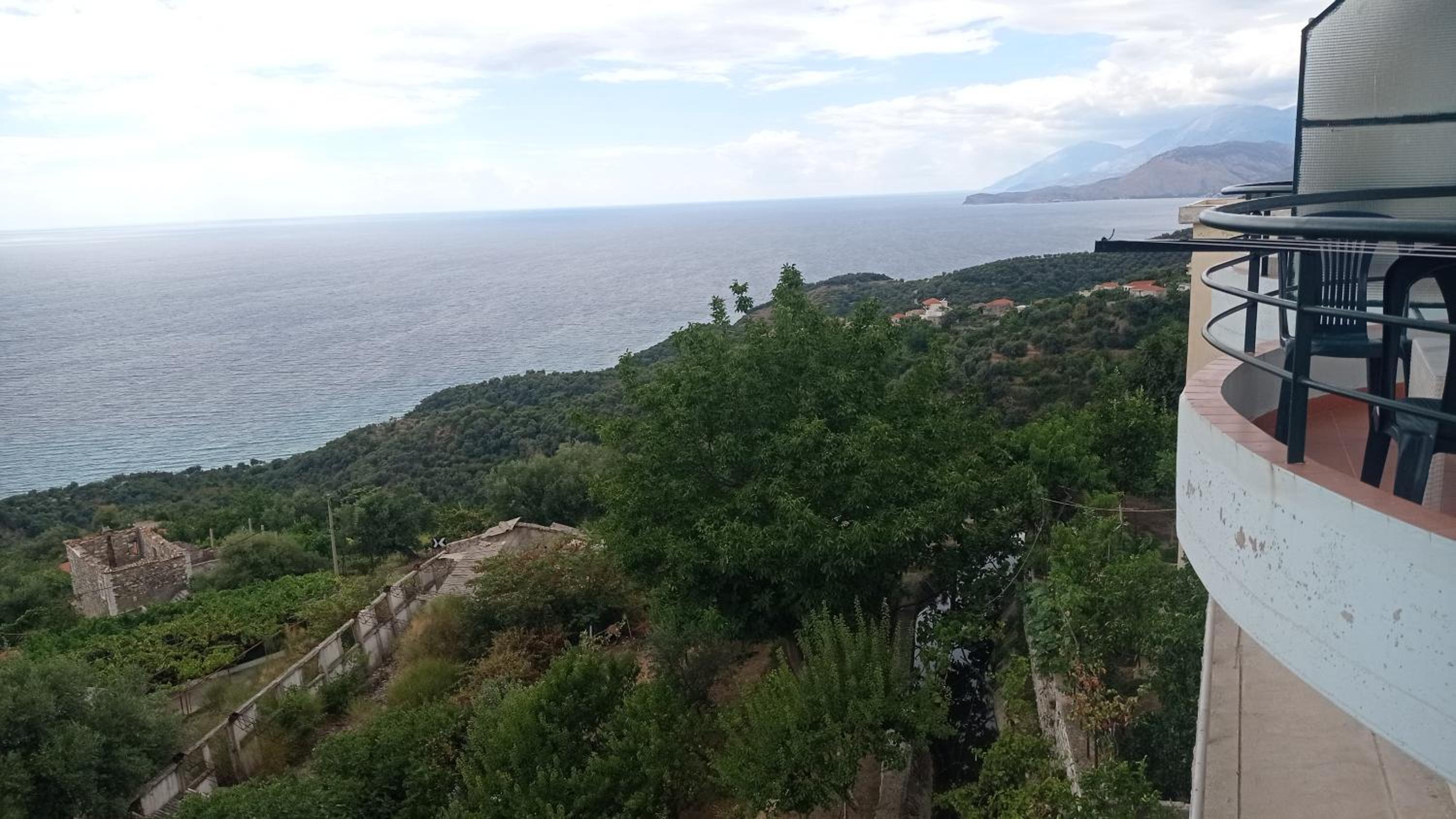 Lirim Shenmiter Lukove photo 5