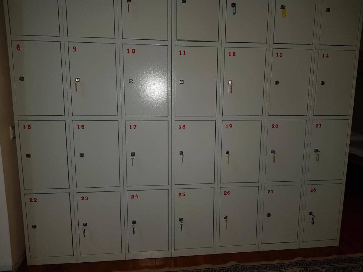 Photo 10