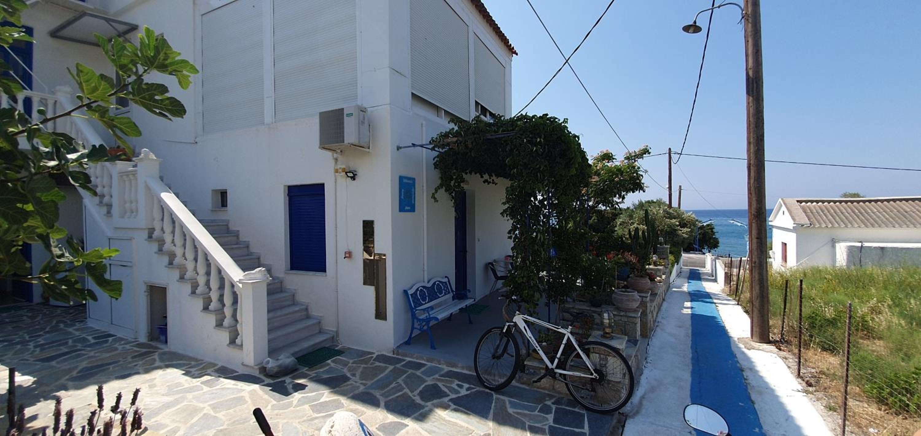 Jenny Apartments