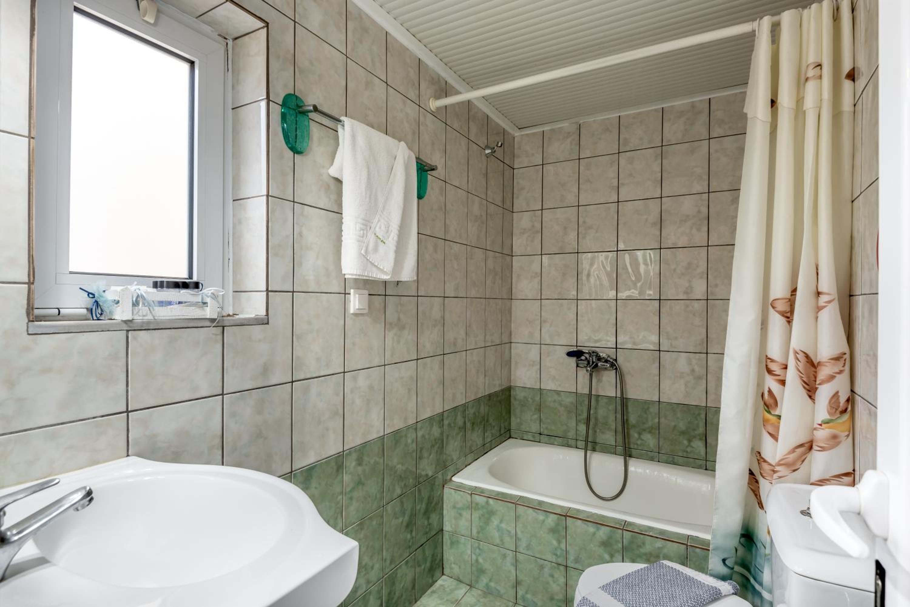 Aroni Cretan comfortable house - Hamam suites Aroni