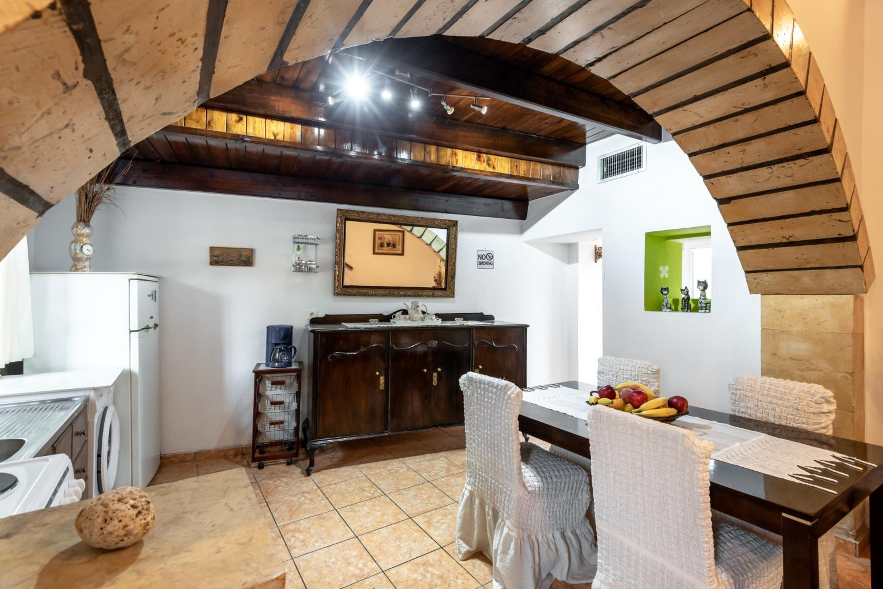 Aroni Cretan comfortable house - Hamam suites Aroni