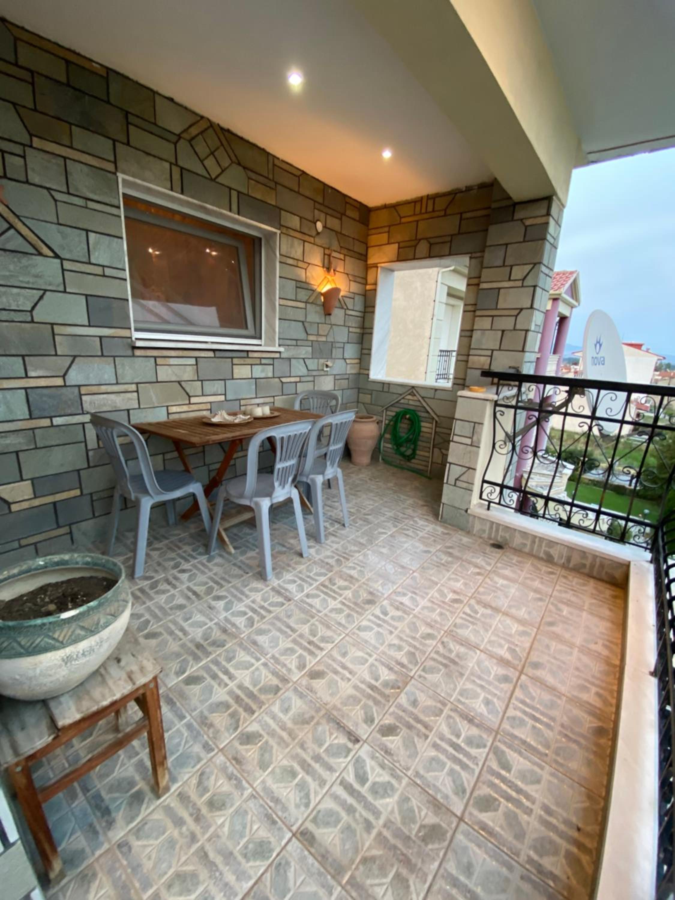 Hotel Florina House - Spacious With 2 Bedrooms And Mountain View