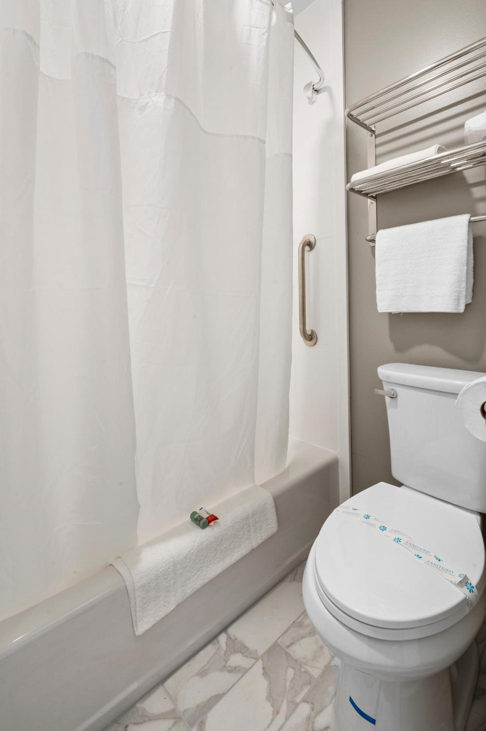 Boston Vacations - Inn On Arsenal - Property Image 3