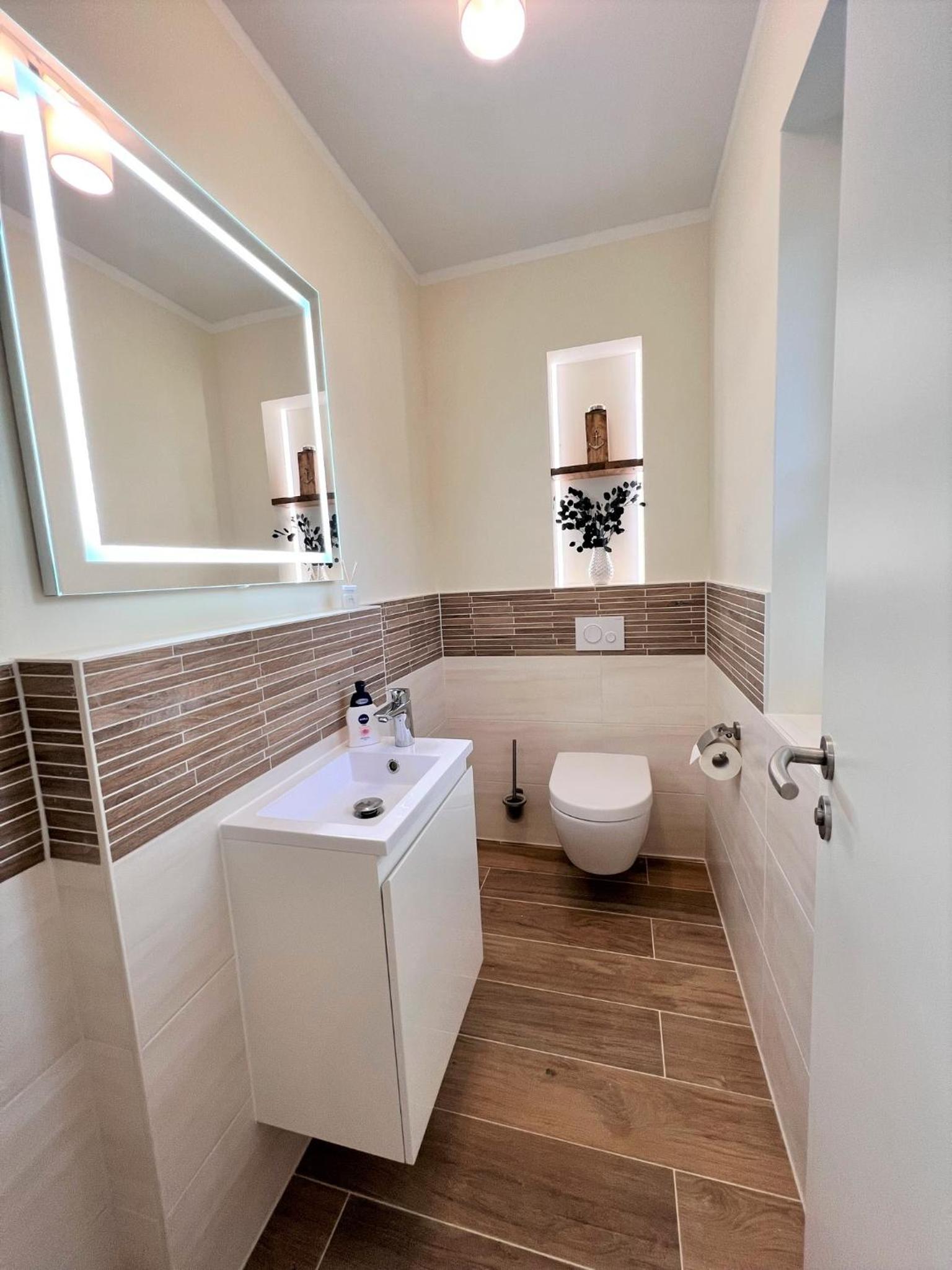 Ferienhaus Svantovit - exklusives Ferienhaus mit Sauna, Whirlpool-Wanne und Kamin