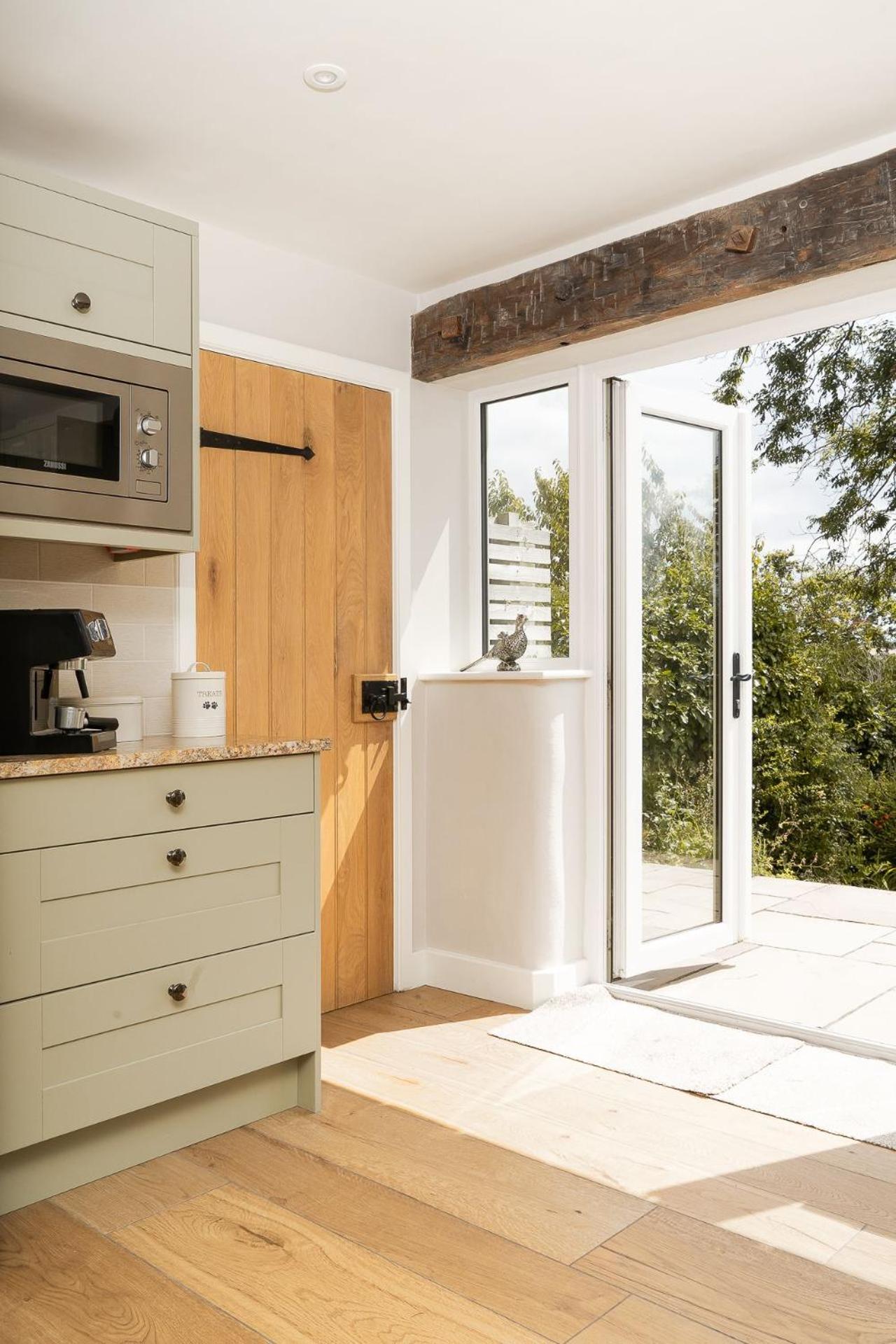 Daydreamer Cottage