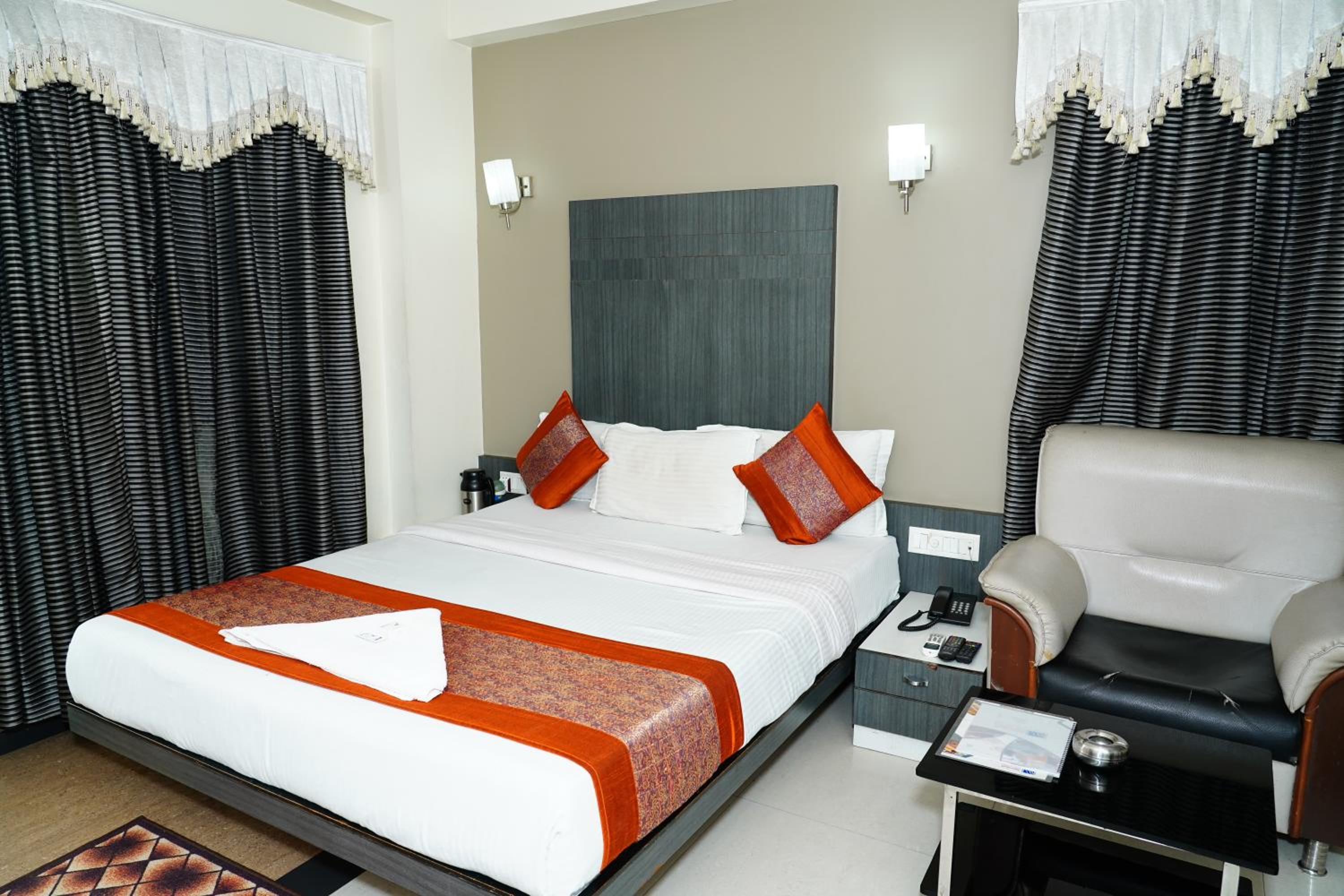 Marshall The Hotel