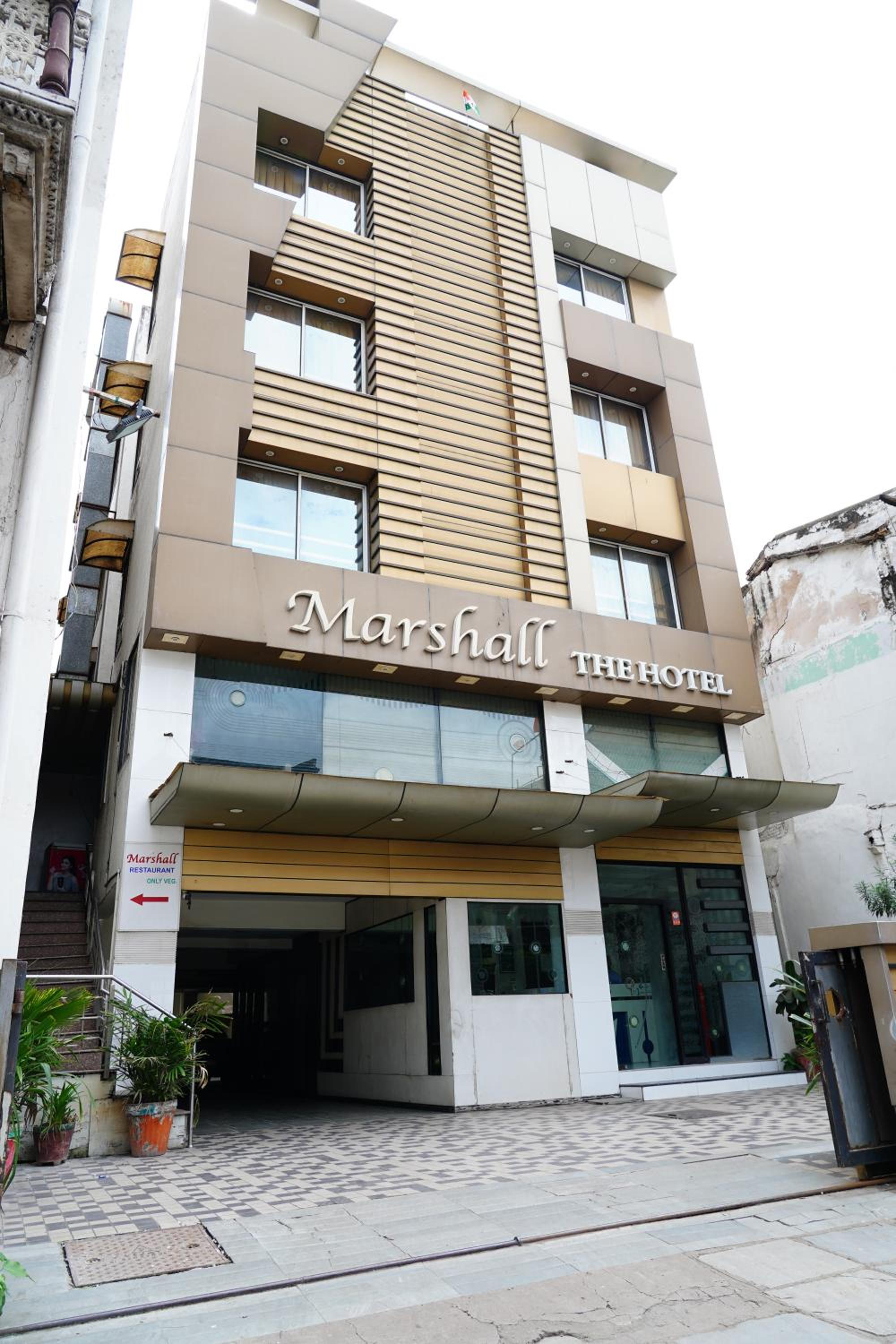 Marshall The Hotel