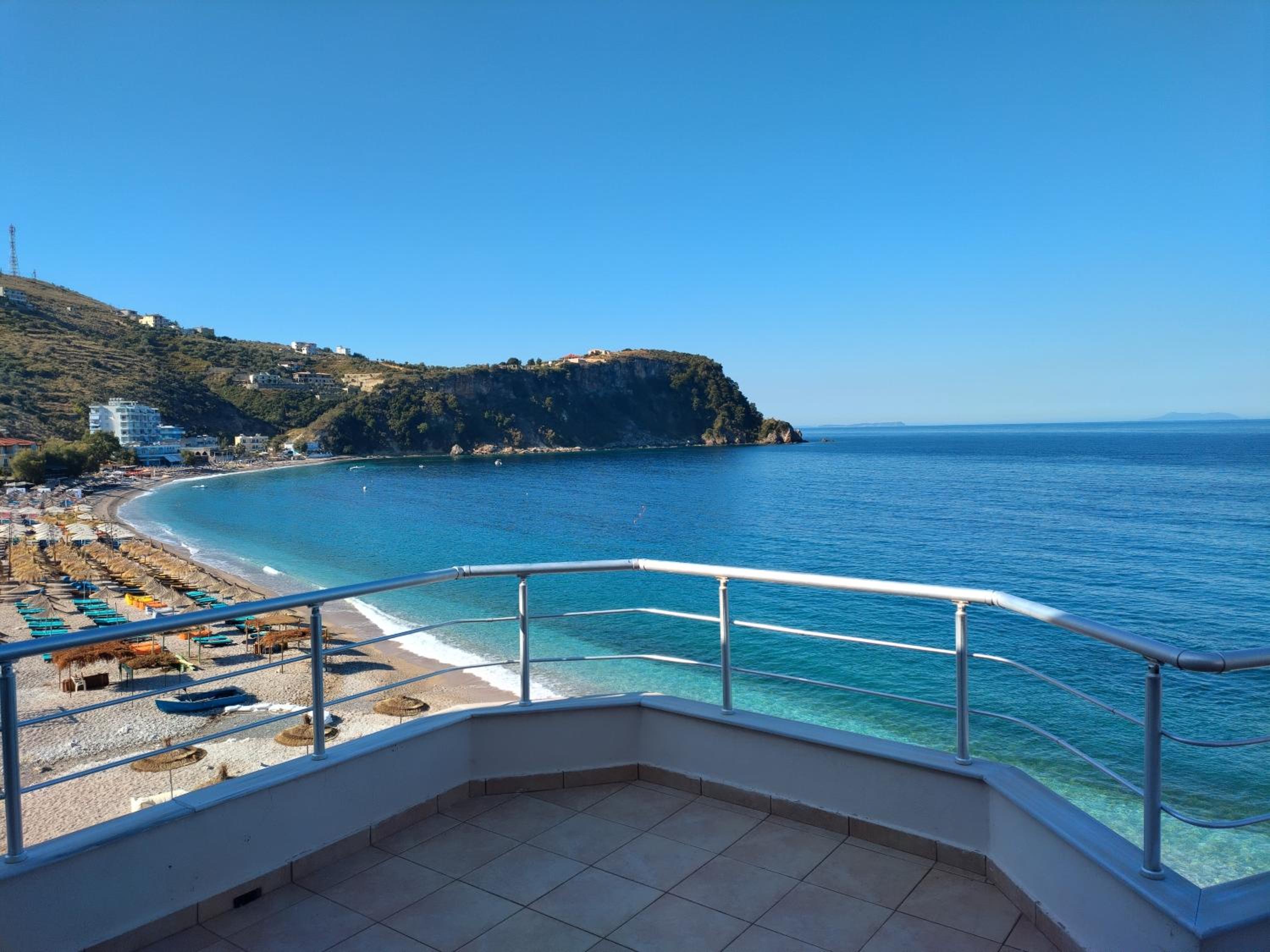 Magic Ionian Apartments & Rooms