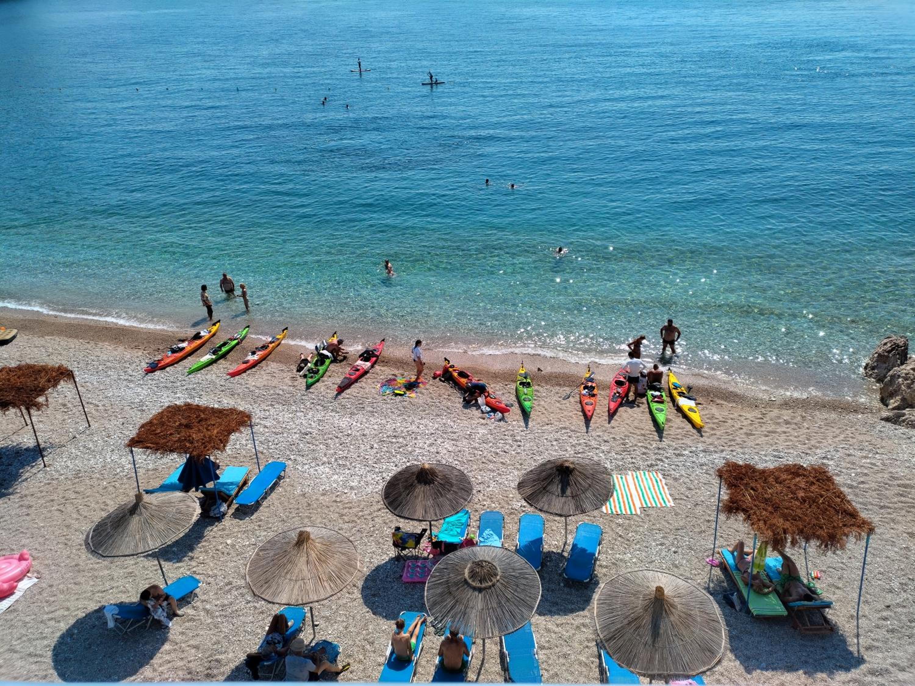 Magic Ionian Apartments & Rooms