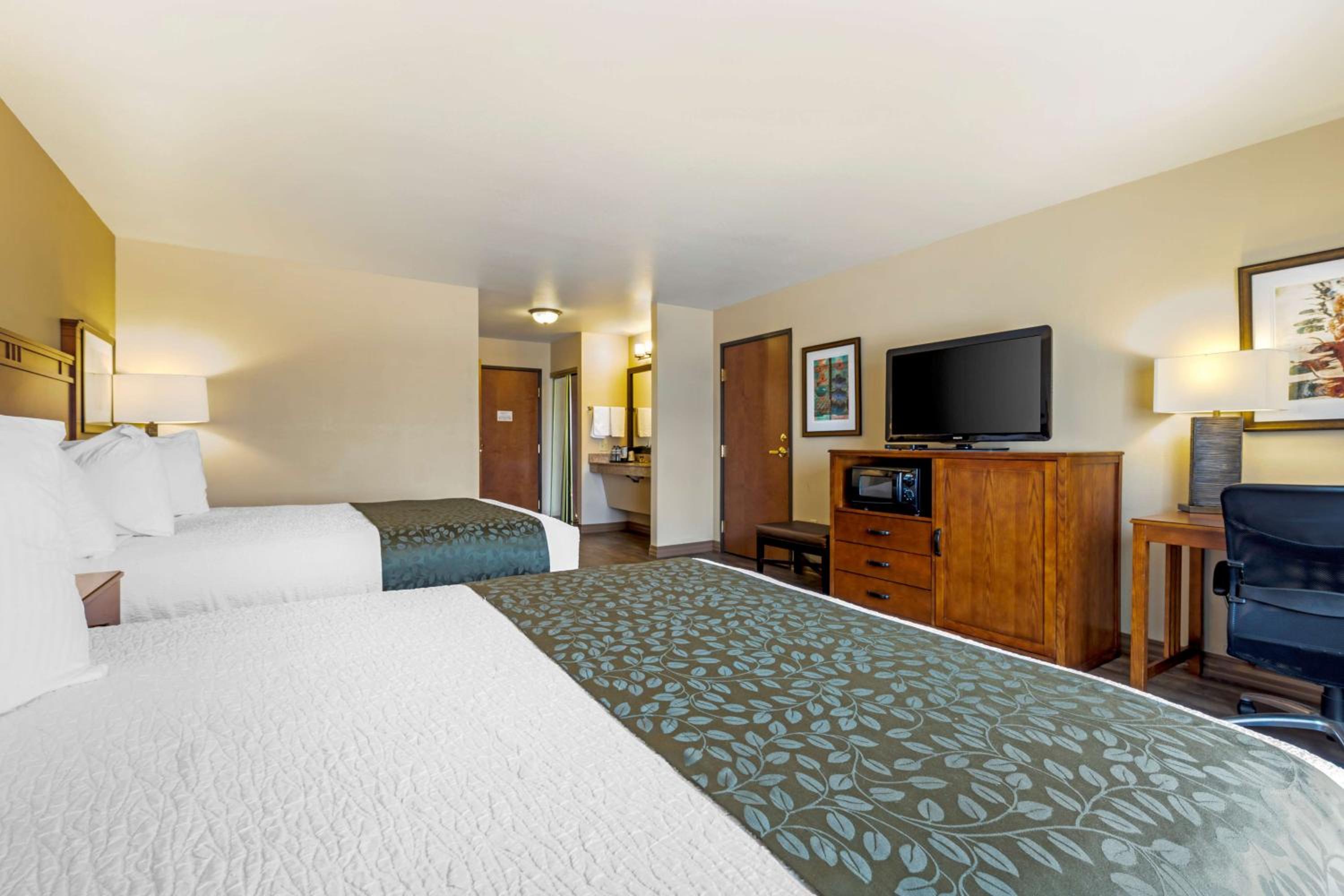 Best Western Plus Red River Inn