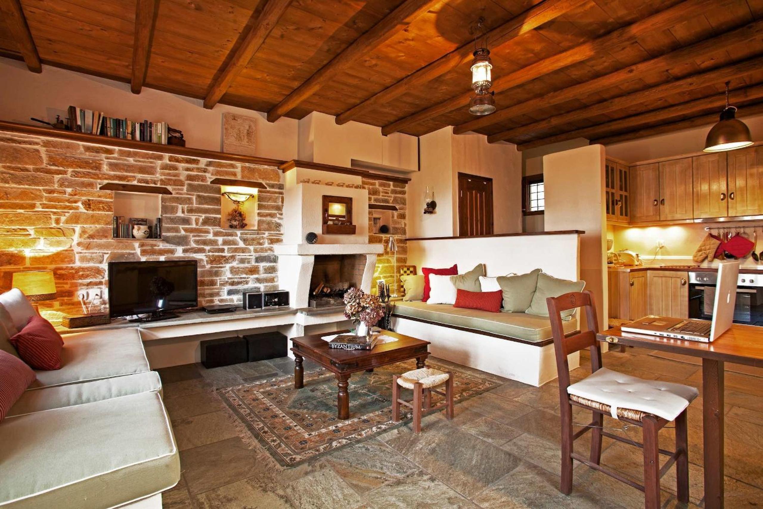 Pelion Homes