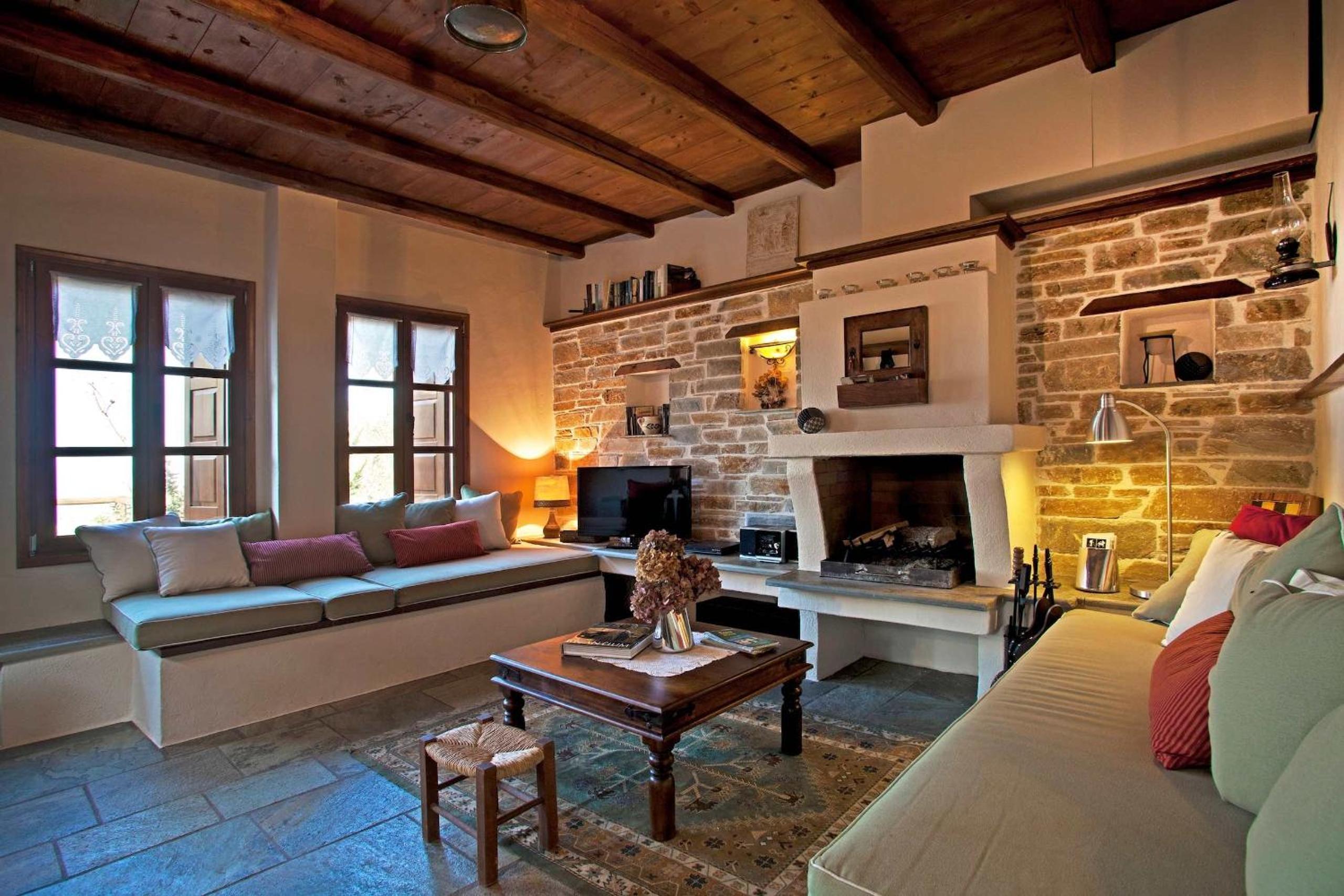 Pelion Homes