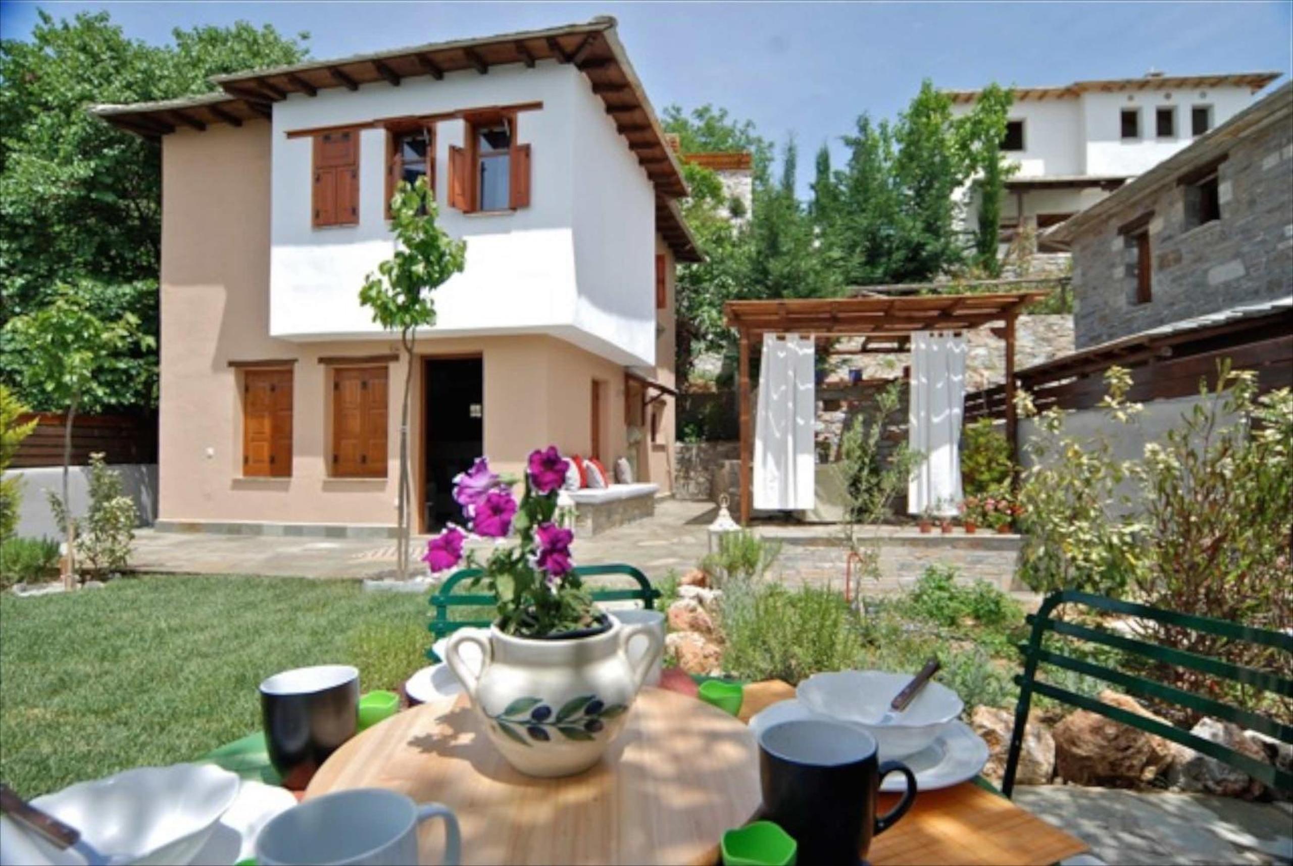 Pelion Homes