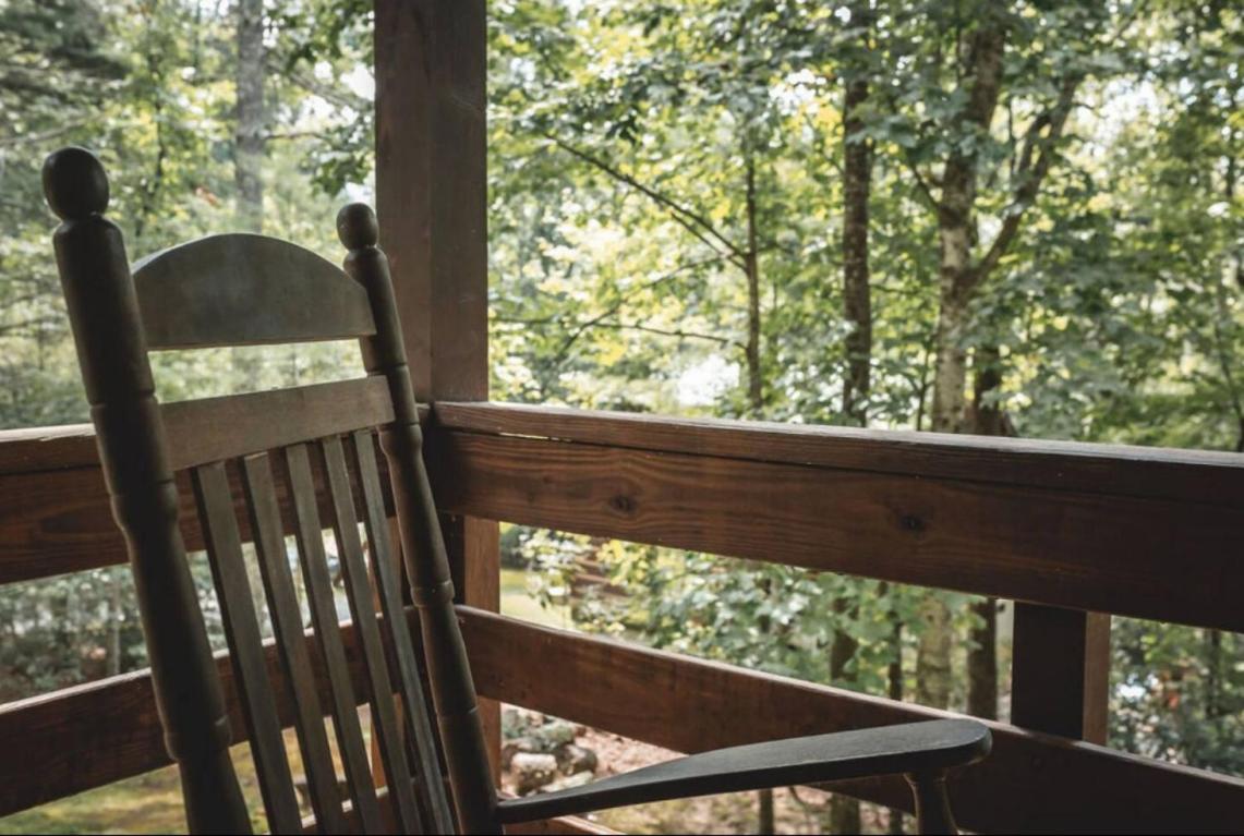 Pine Crest Cabin at 36 North - Hot Tub view 4