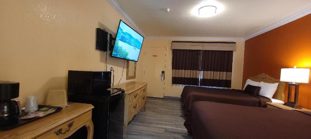 Lakeview Inn